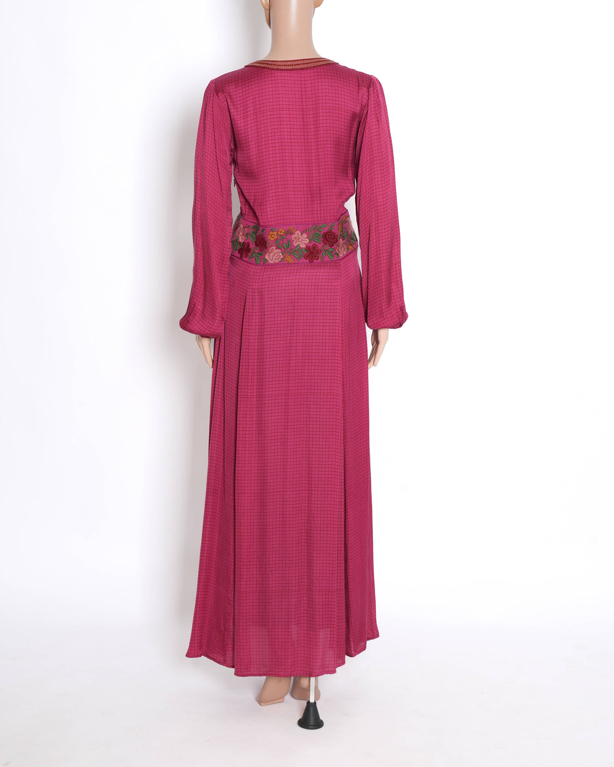 Shruti Sancheti pink embroided dress