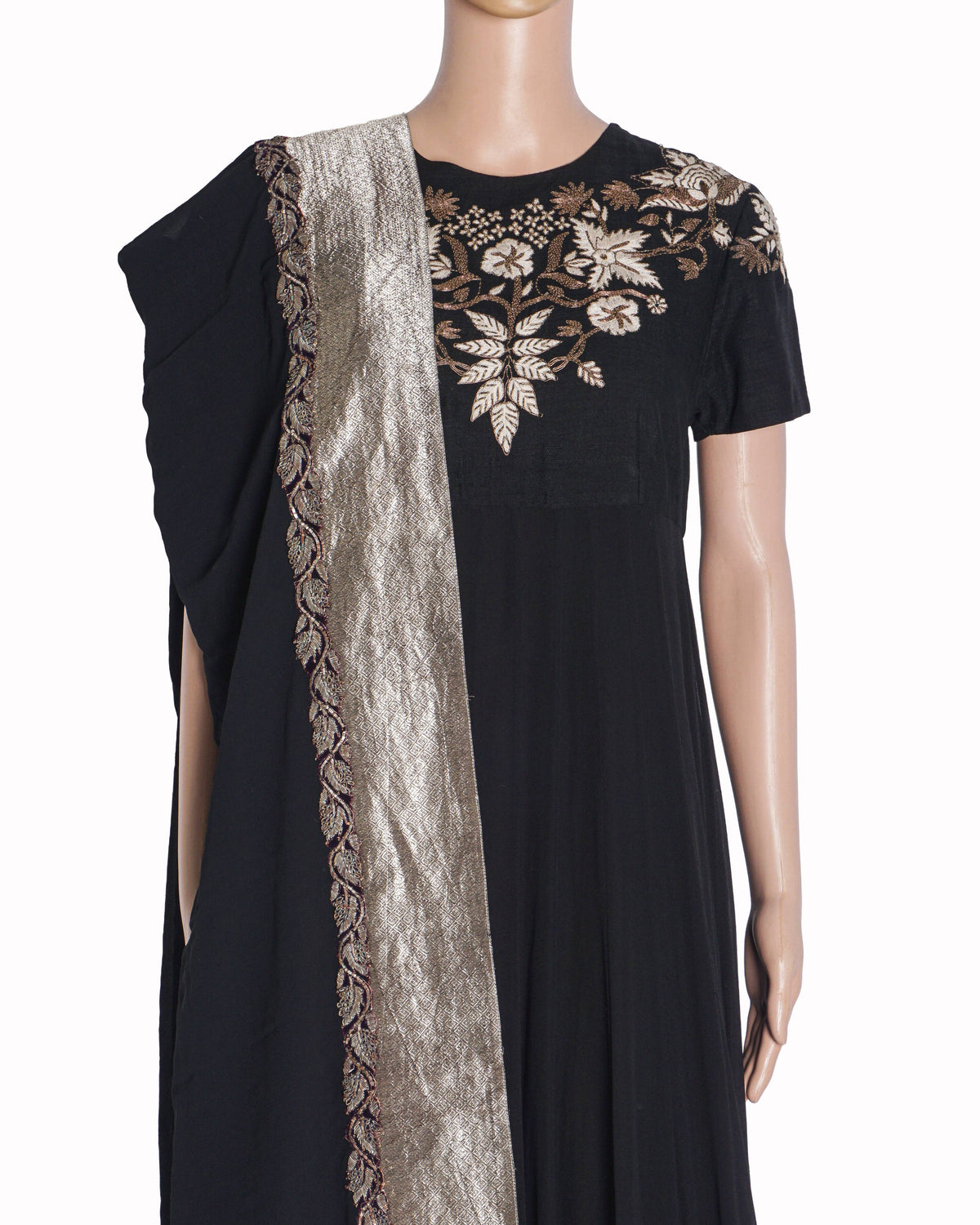 Anamika Khanna Black Silk Embroidered Anarkali Set