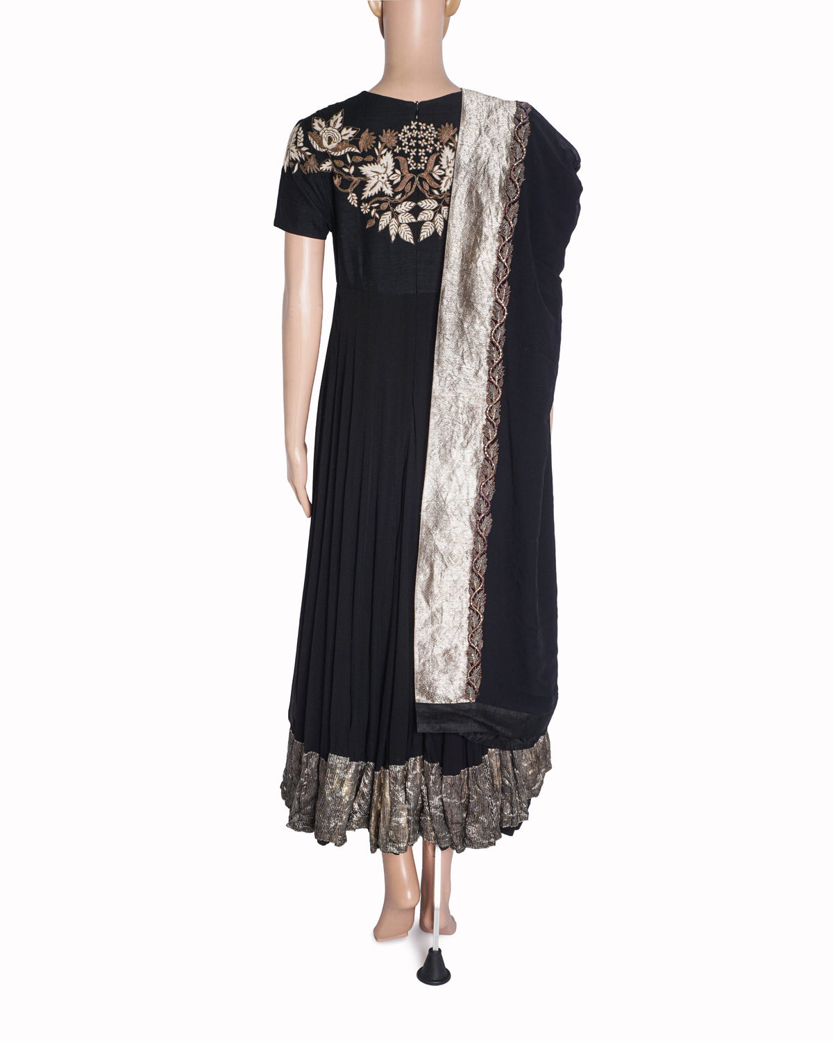 Anamika Khanna Black Silk Embroidered Anarkali Set