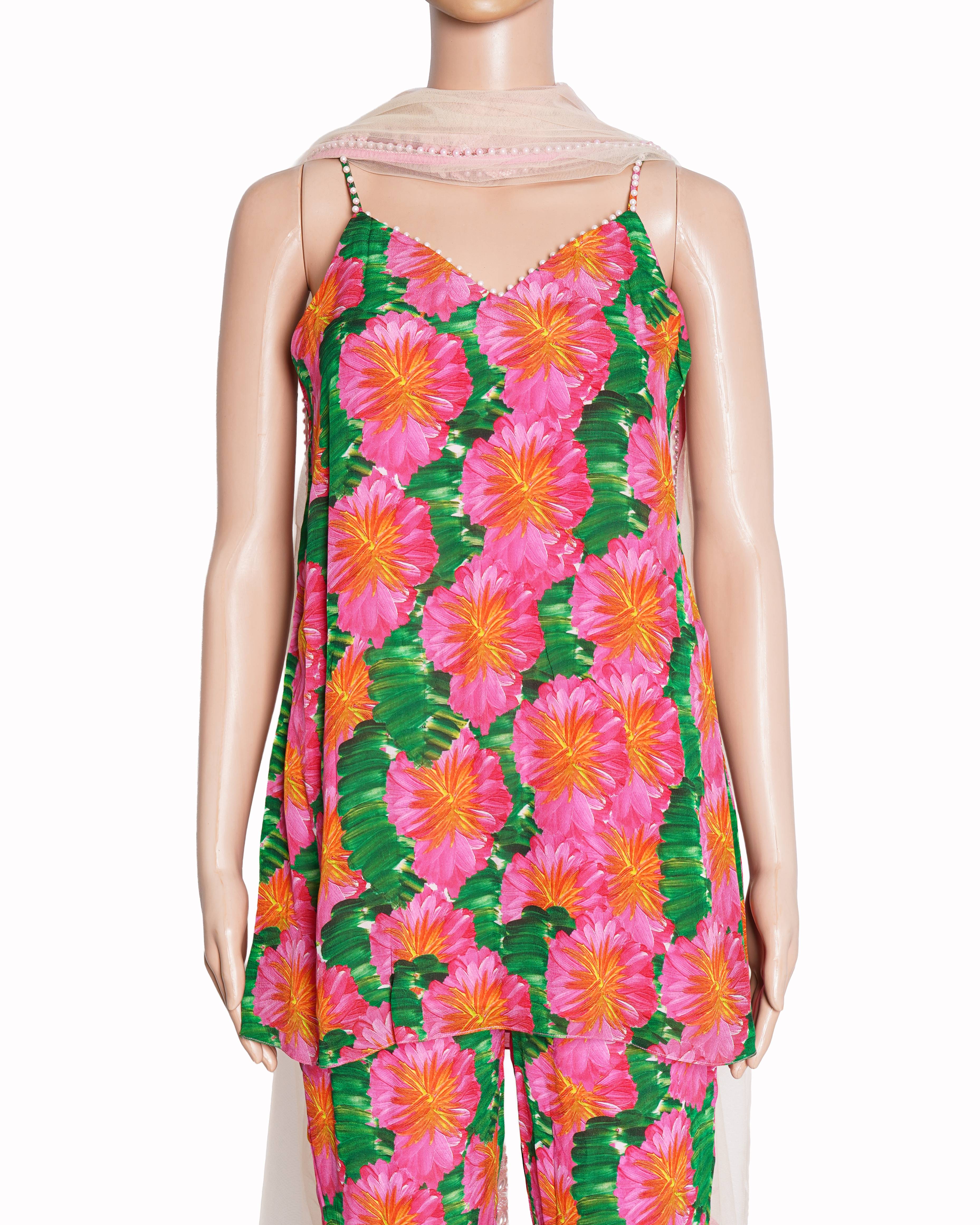 Masaba 
Pink Crepe Printed Kurta Sharara Set