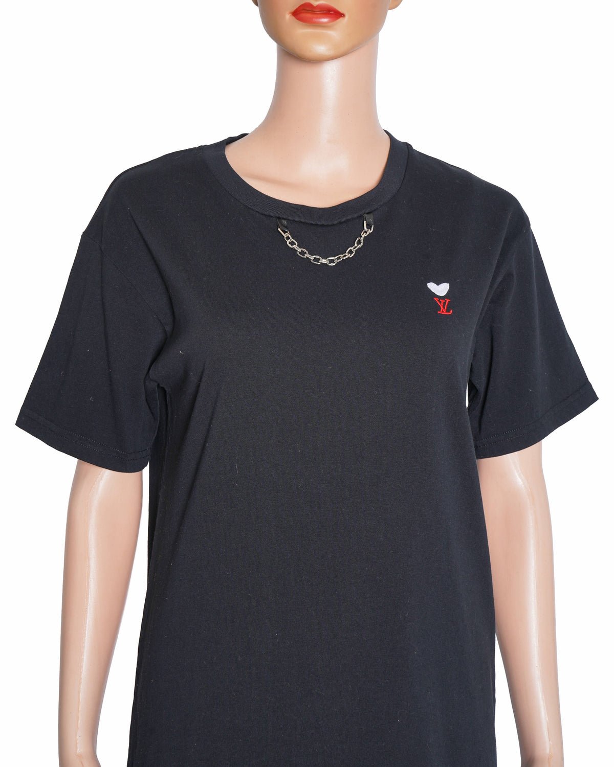 Louis Vuitton heart with metallic chain tsirt