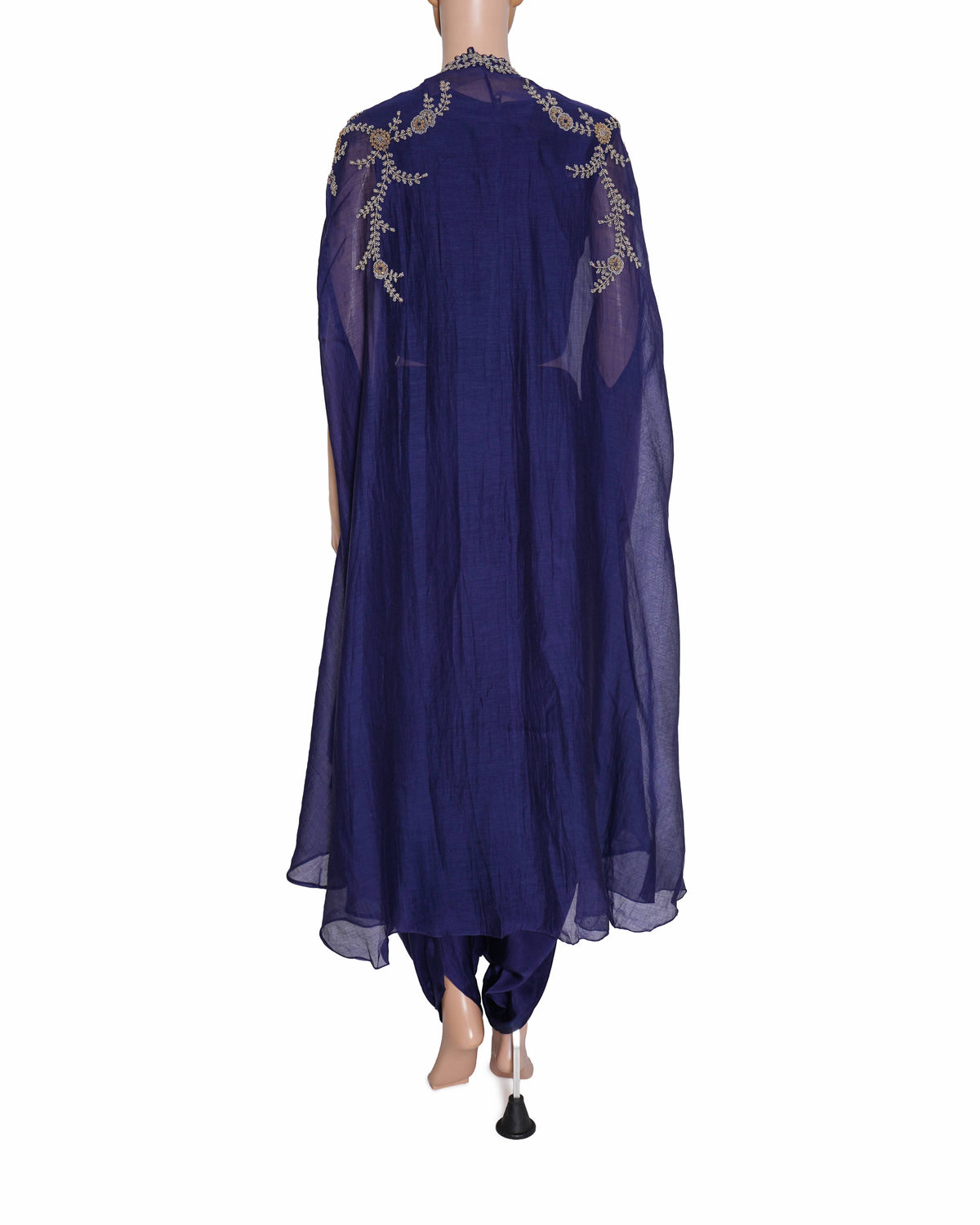 Nupur Kanoi Embroidred Cape Set of 3