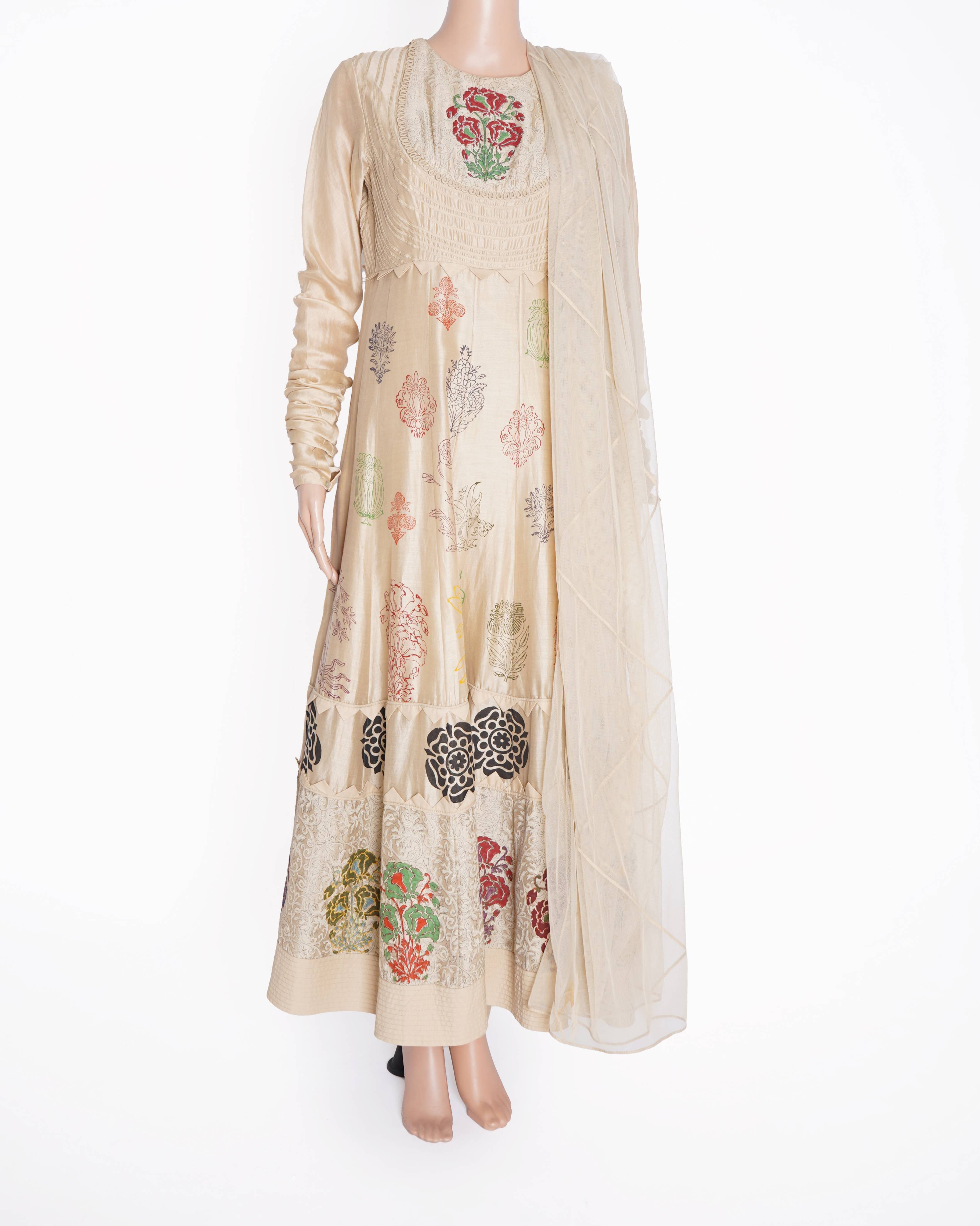 Rohit Bal Floral Embroidered Set Of 3 In Beige