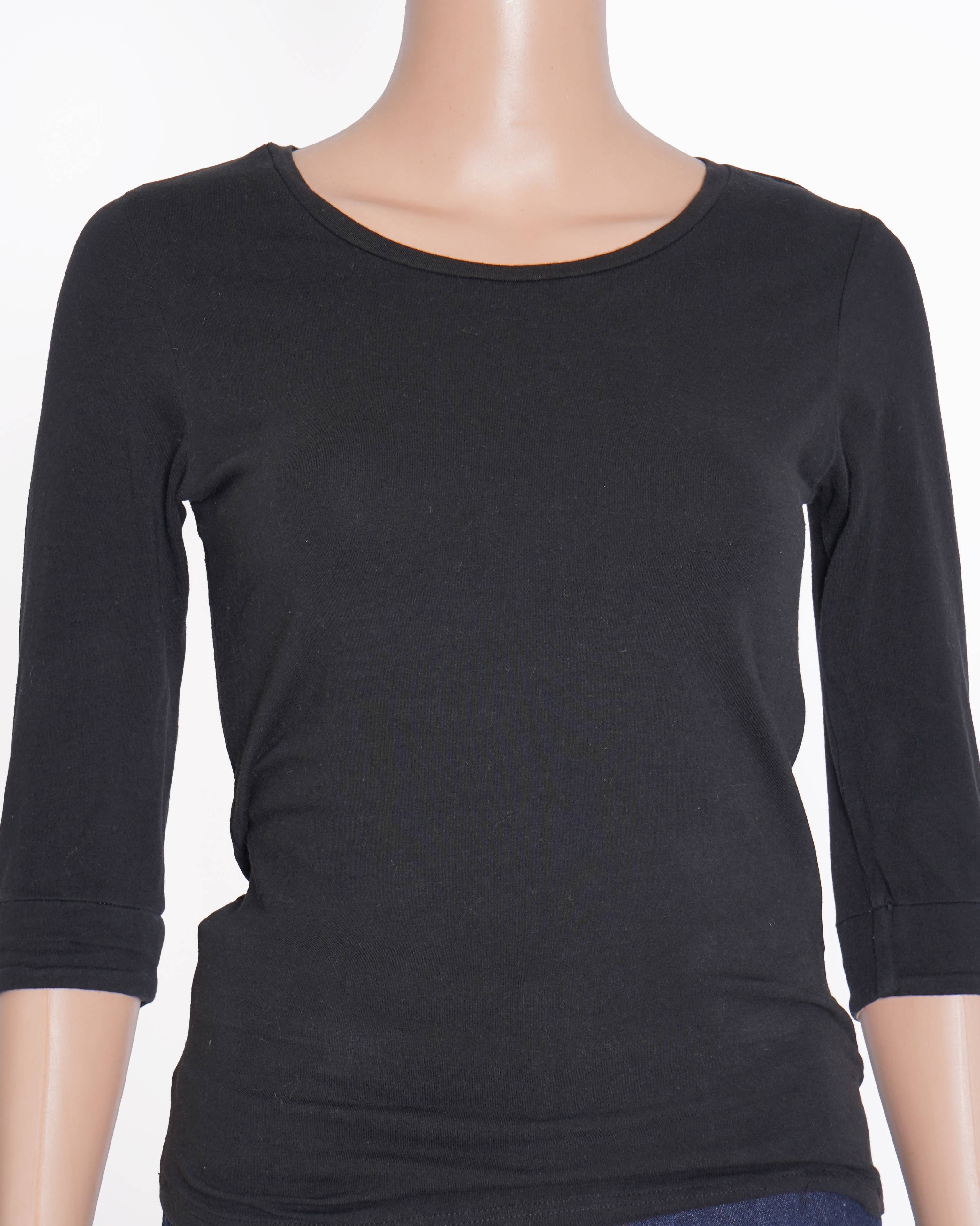 Burberry T-shirt in black