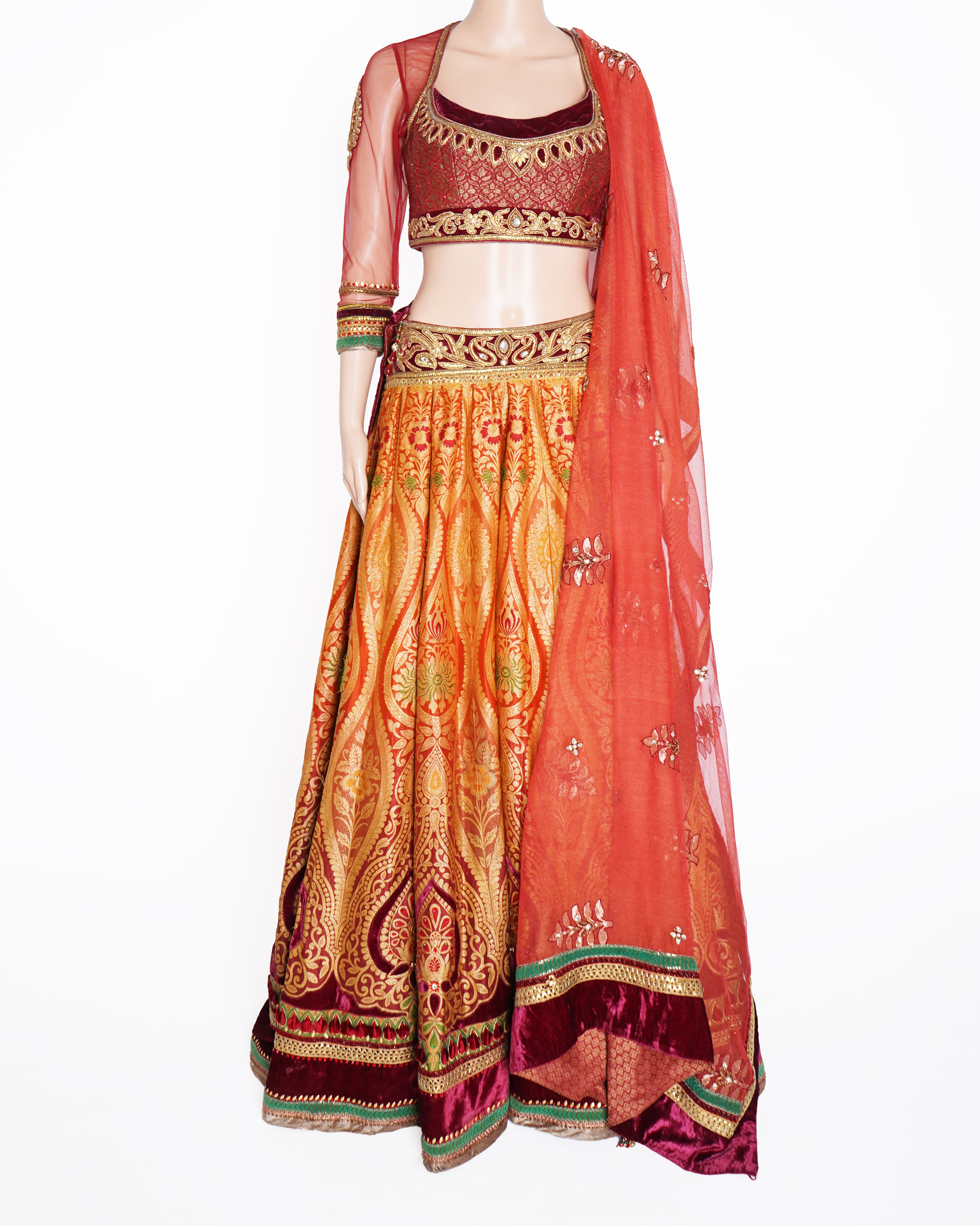 Tarun Tahiliani Heavy Embroidered Lehenga Set Of 3
