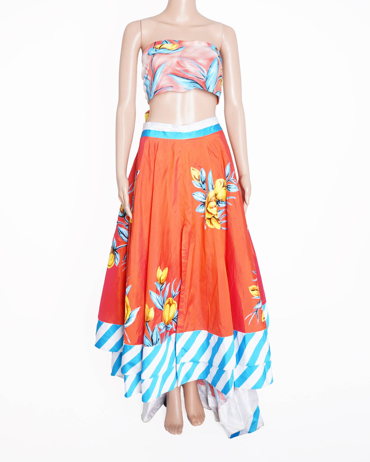 Mahek Mirpuri Printed skirt with scarf
