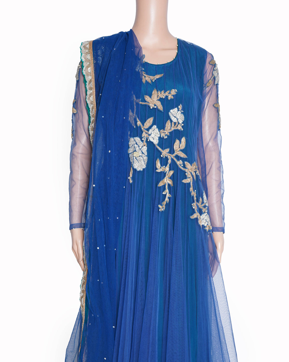 Shantanu Goenka blue embelllised long dress set of 3