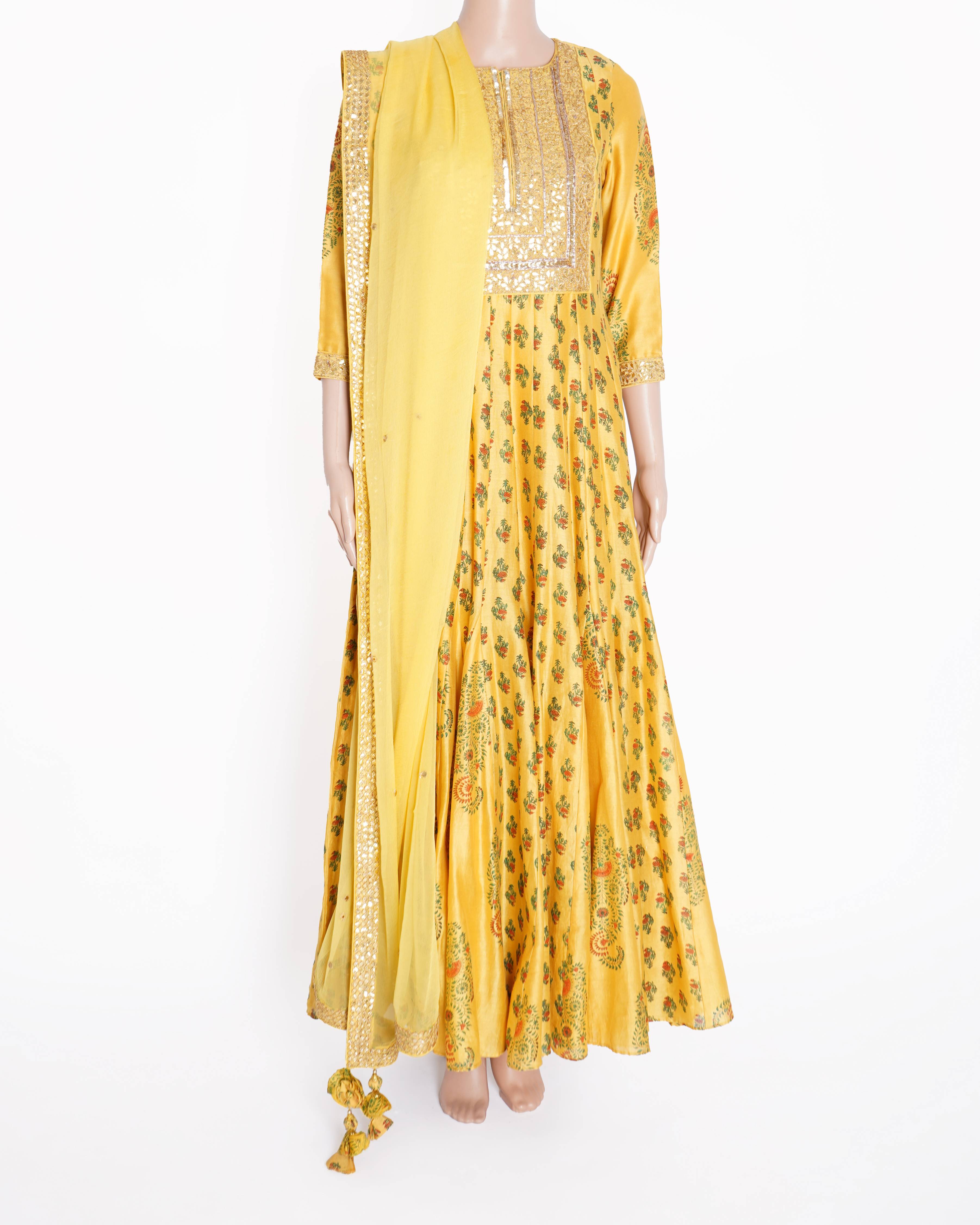Punit Balana Anarkali set in yellow (Set Of Two)