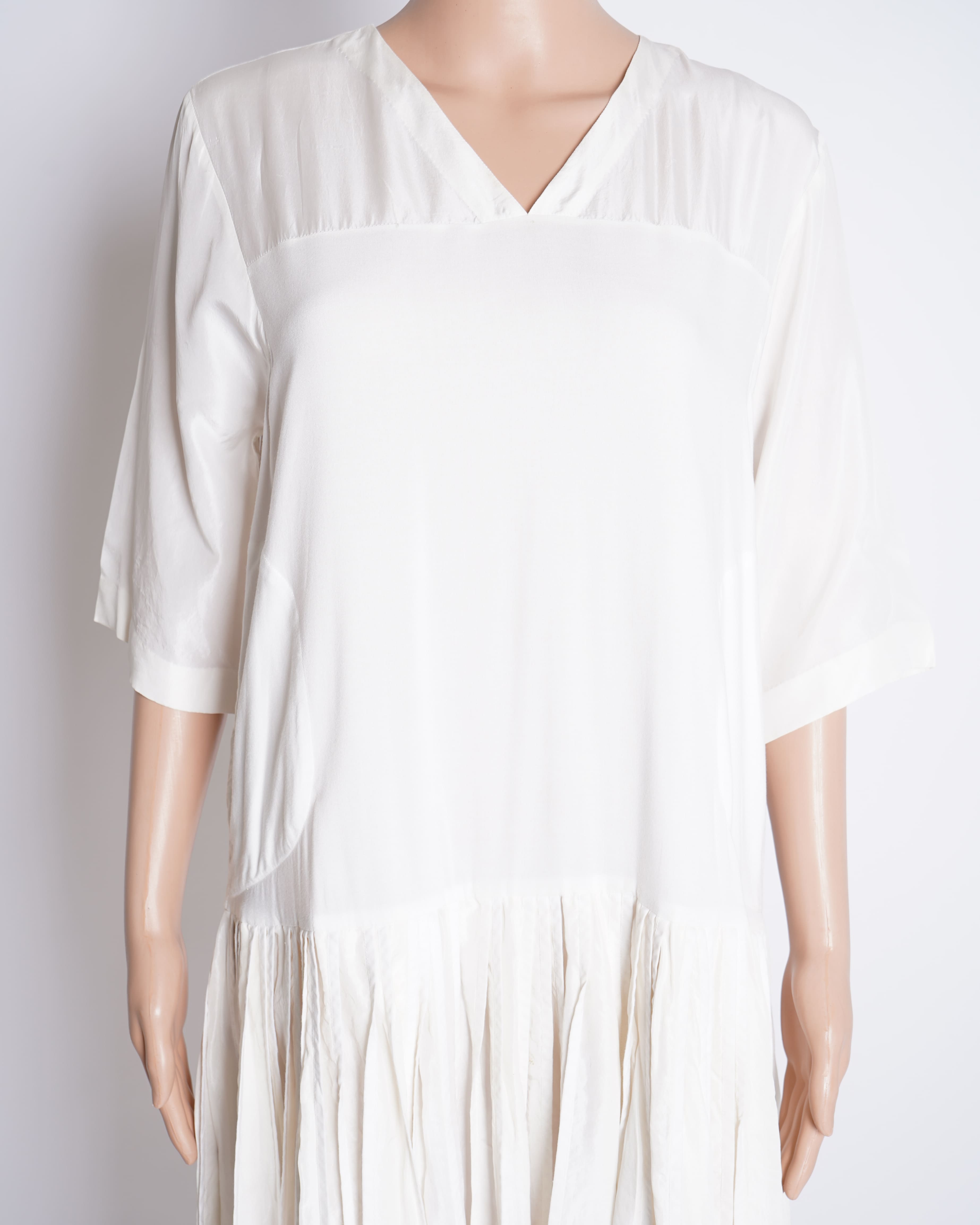 Bodice Pleated Dress In White