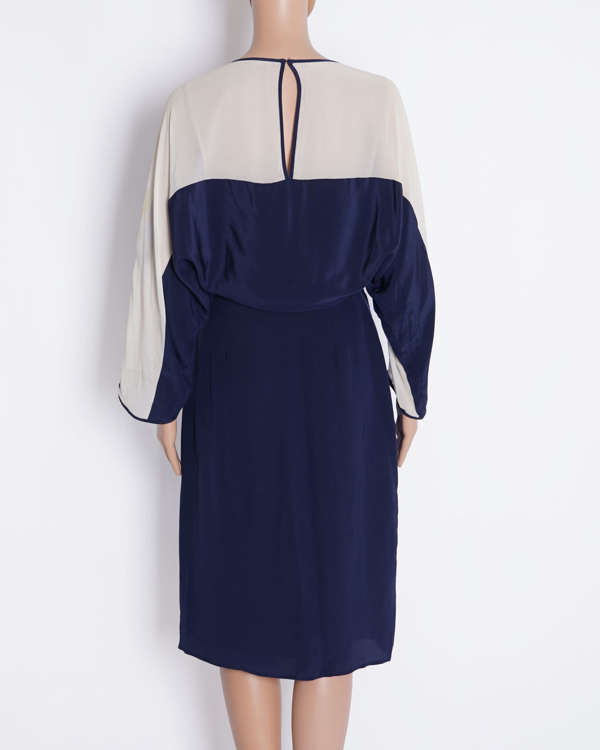 BCBGMAXAZRIA Dolman Sleeve Dress In Blue