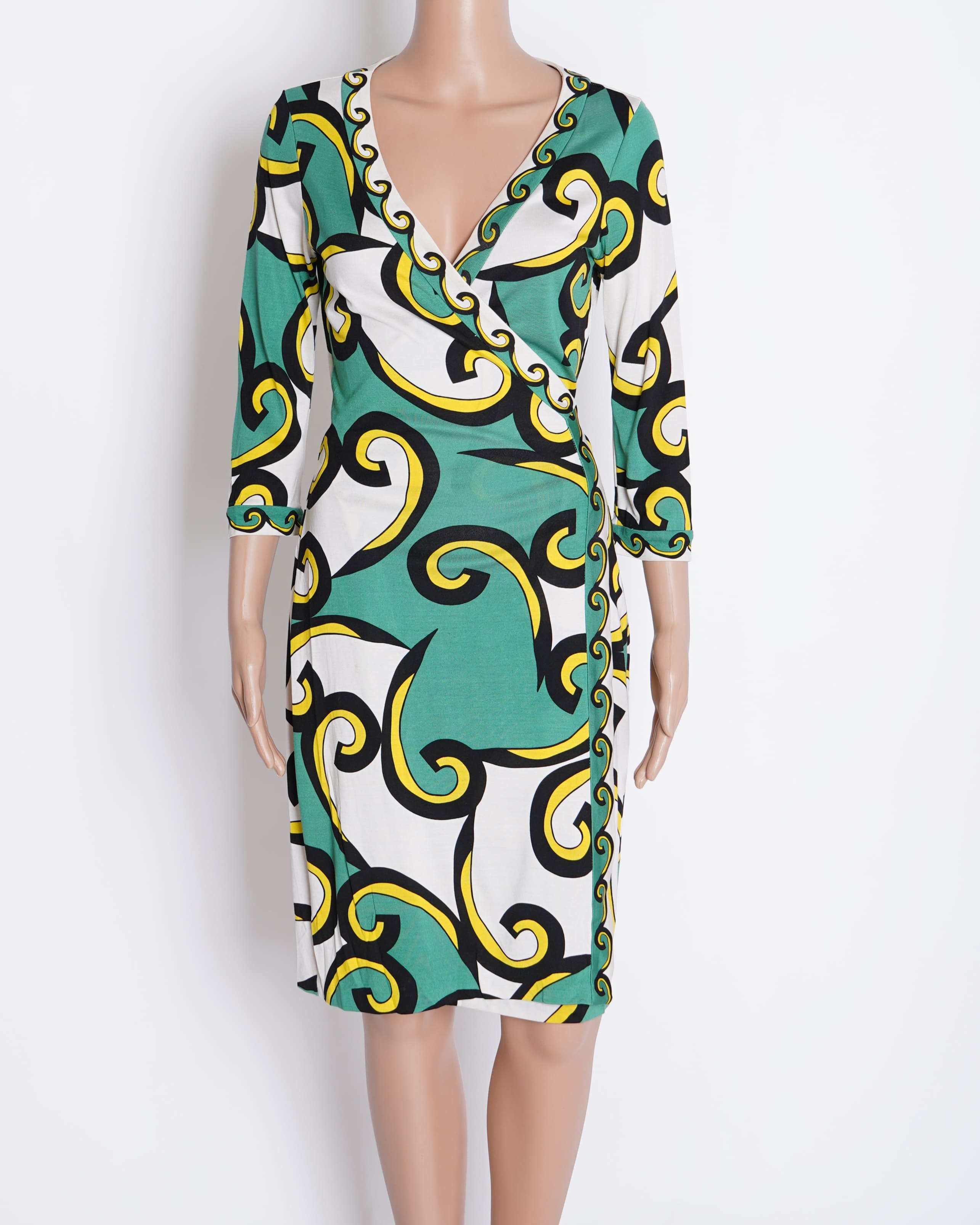 Diane Von Furstenberg Floral Printed Wrap Around Robe Dress In Green & Yellow With 3/4th Sleeve