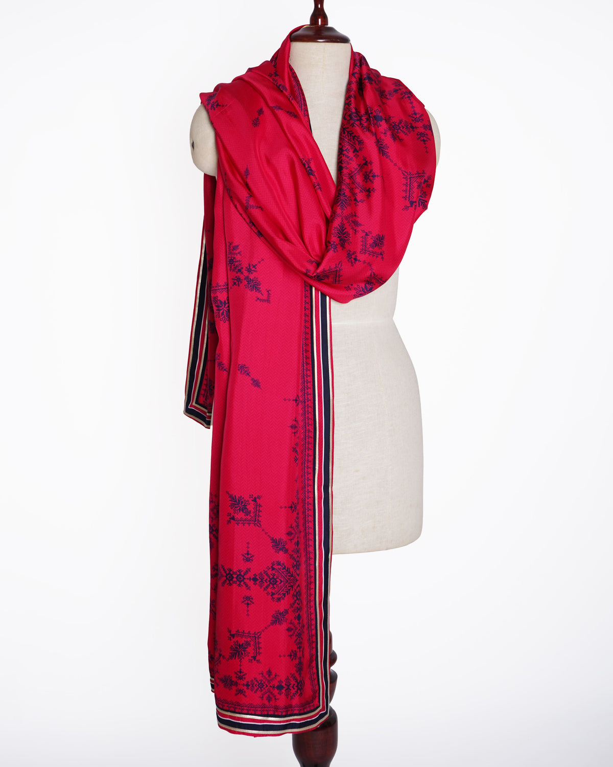 New Shantanu & Nikhil Printed Stole in Pink & Blue