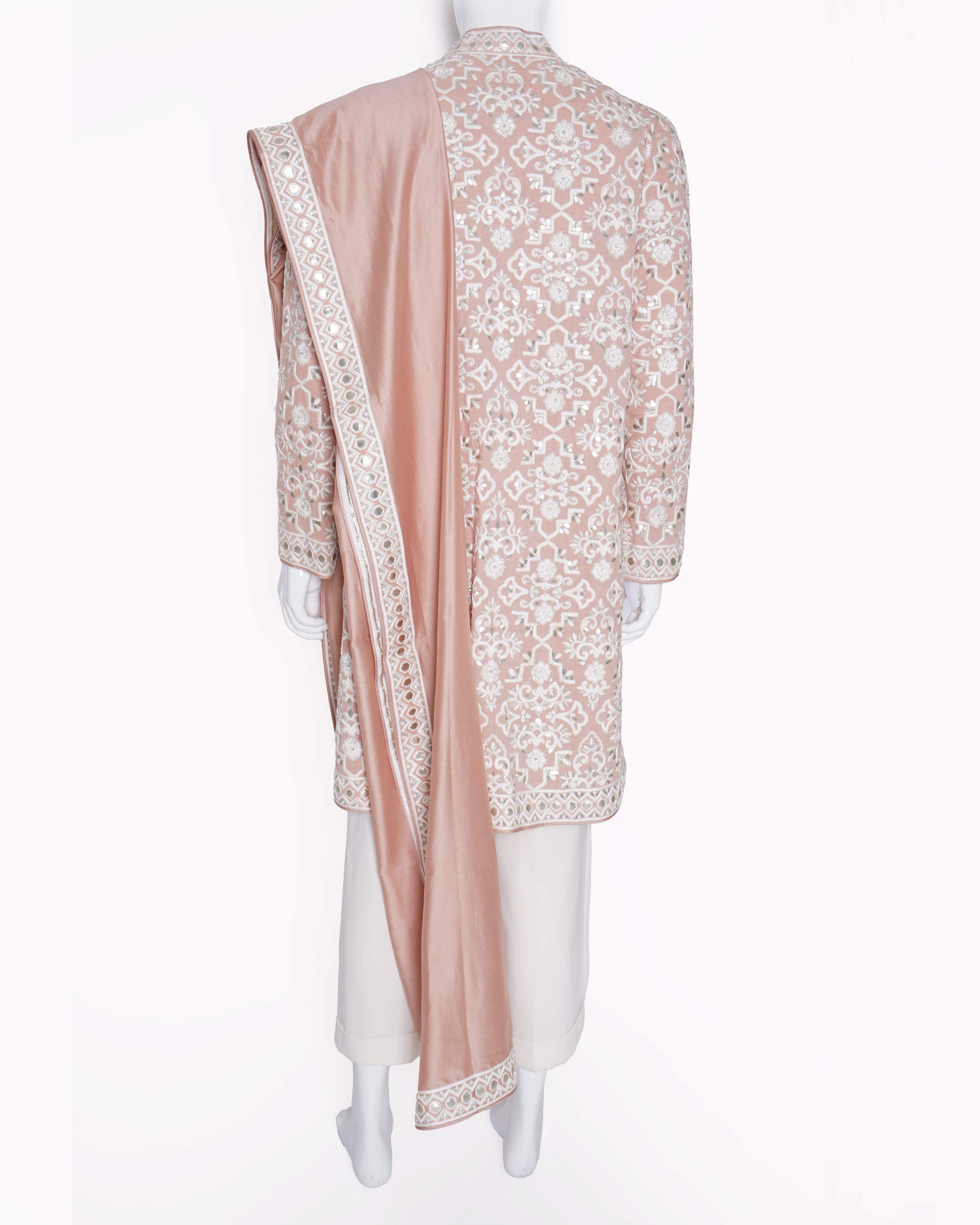 Abu Jani Sandeep Khosla Embroidered Kurta set of 2 In Peach
