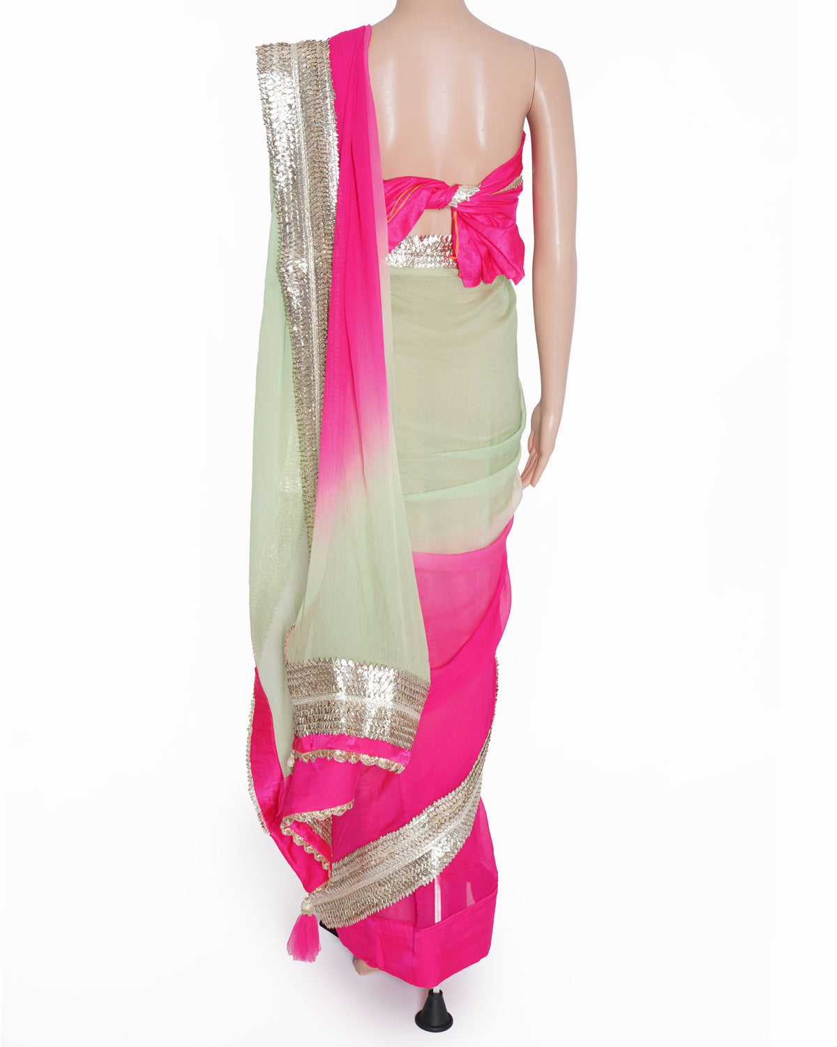 New Nikasha Thick Border Saree In ombre Green to Pink With Blouse Piece & Two Extra Tassels