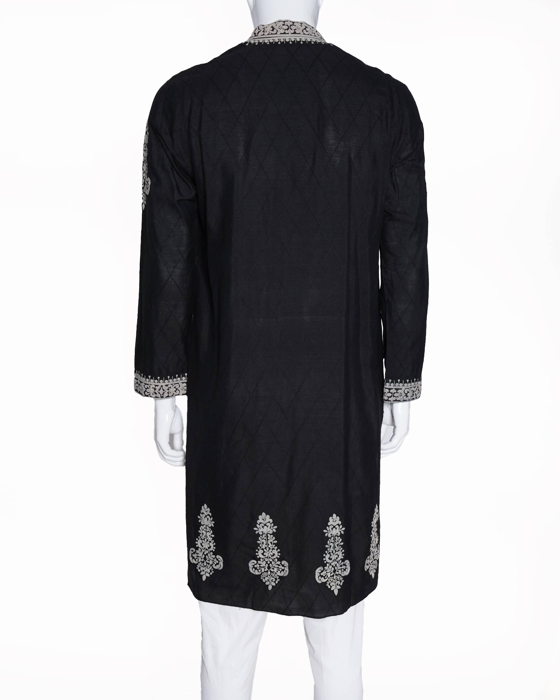Arjun khanna black embroidered kurta