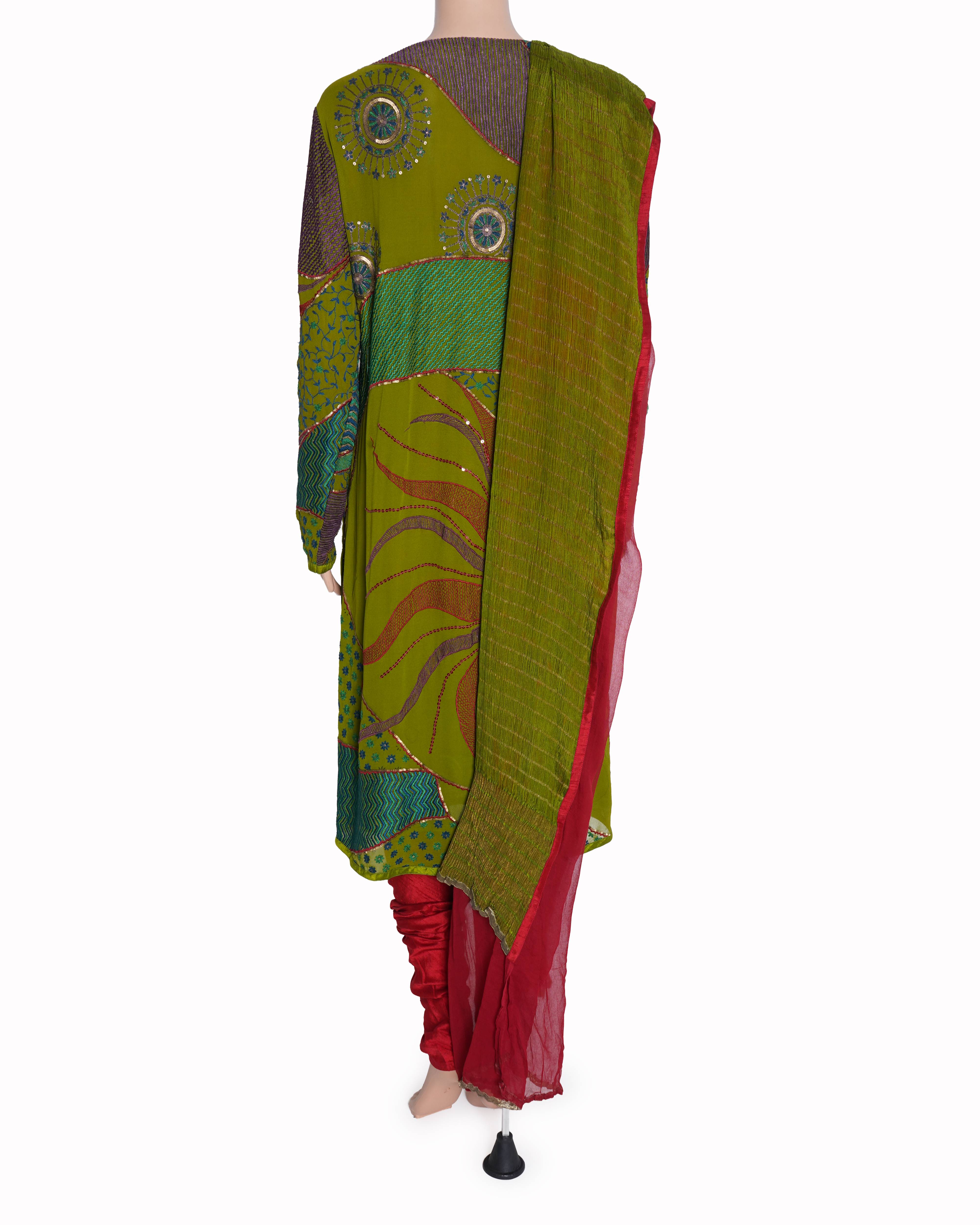 New Sabyasachi Printed Kurta In Sequin Detailing With Dupatta (Set of 3)