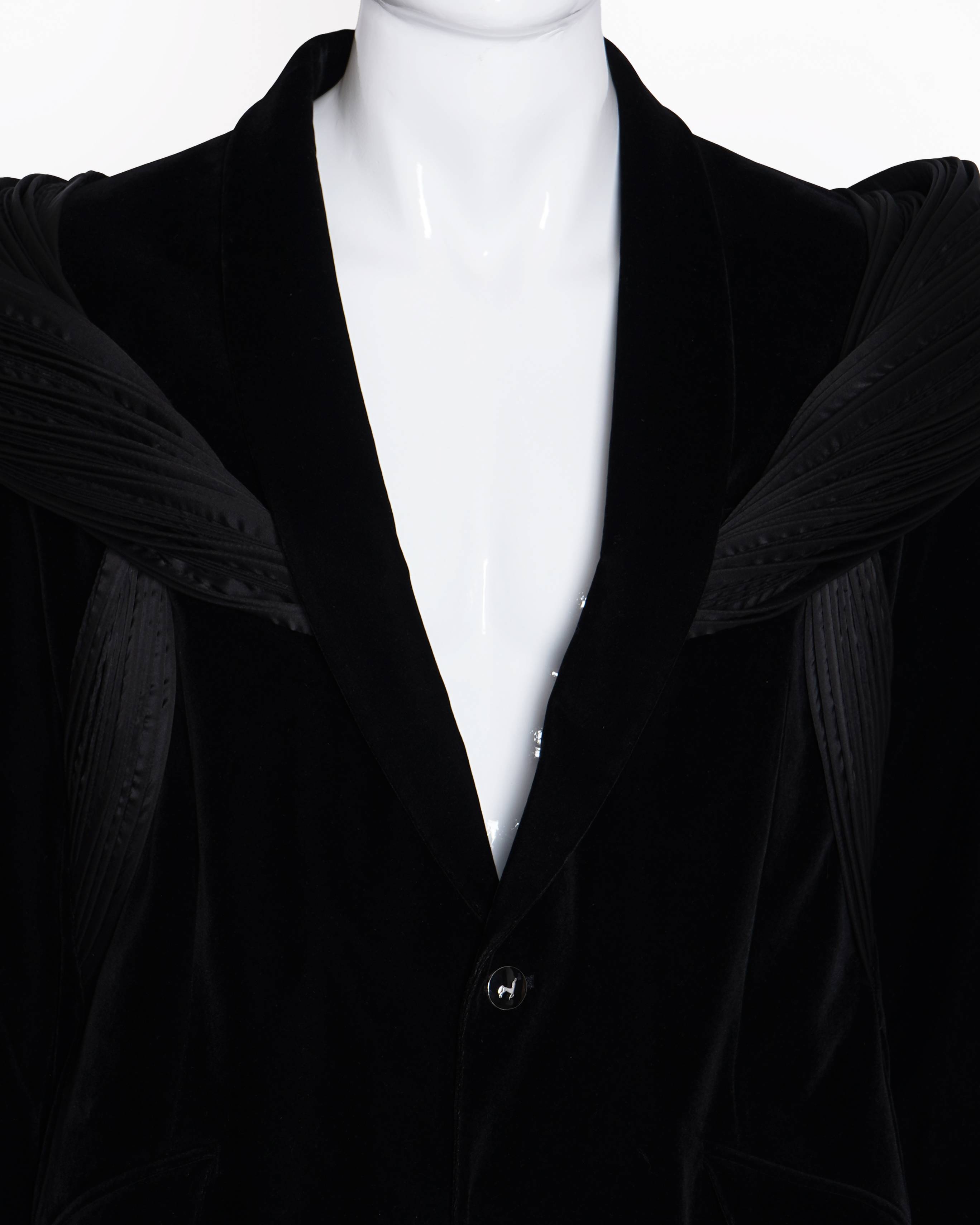 Gaurav Gupta Structured Signature
Black blazer