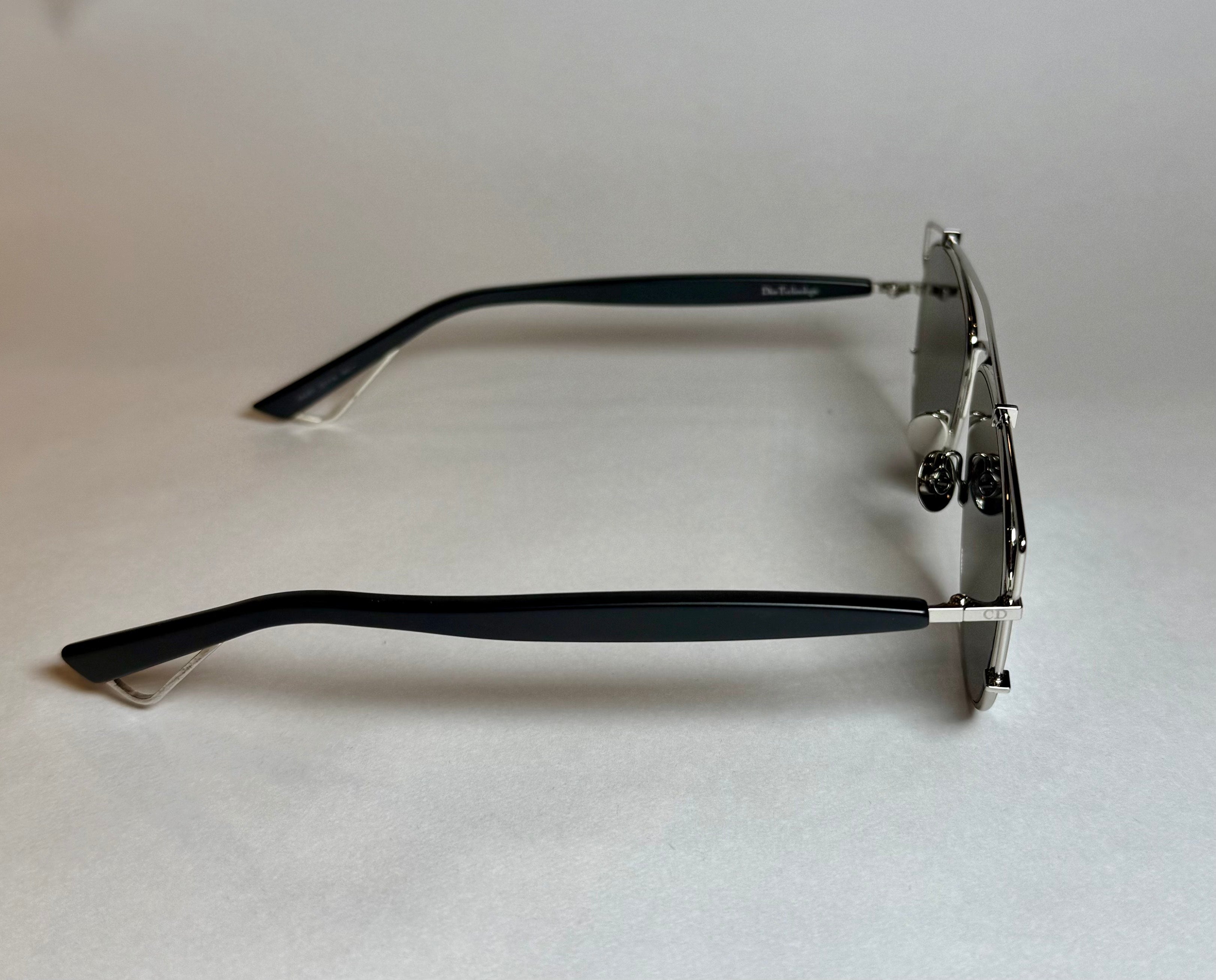 DIOR SUNGLASSES WITH SILVER RIMS