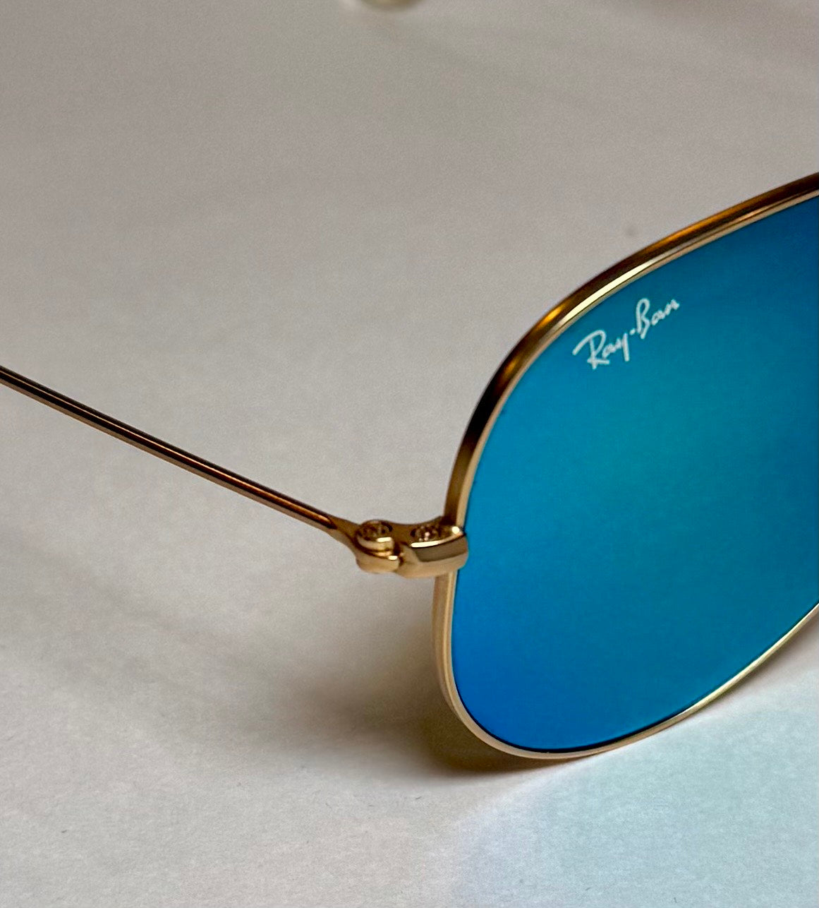 RAY BAN sunglasses