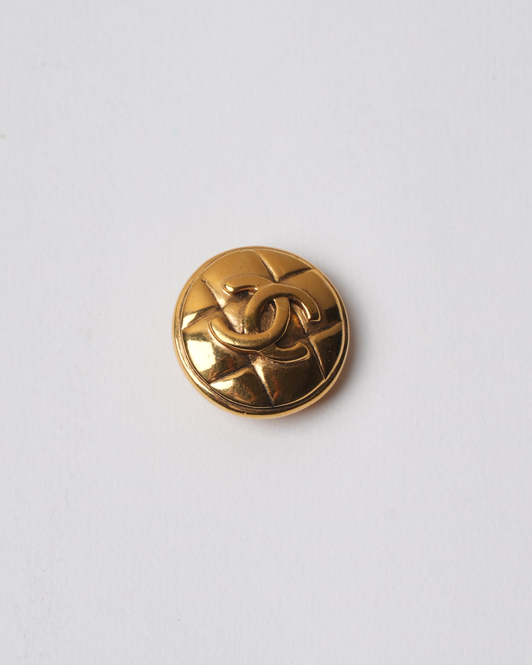 Vintage Chanel Gold Plated 1990's Earring