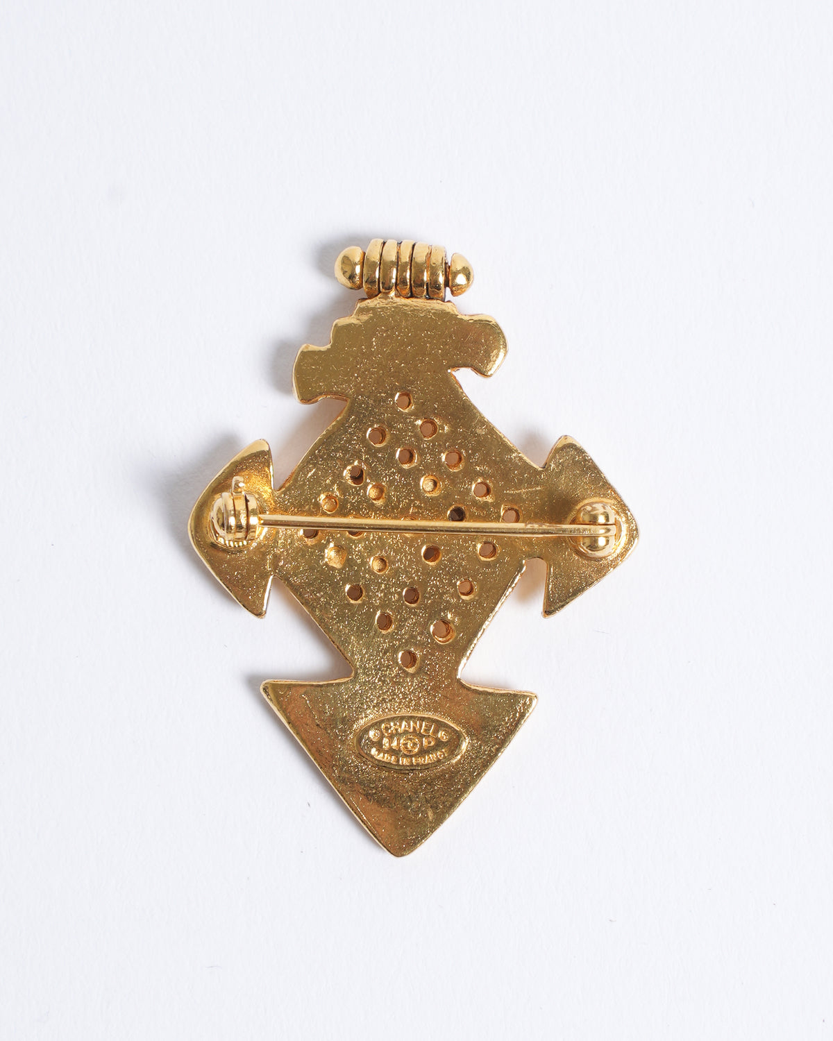 Vintage Chanel Hold Plated Brooch