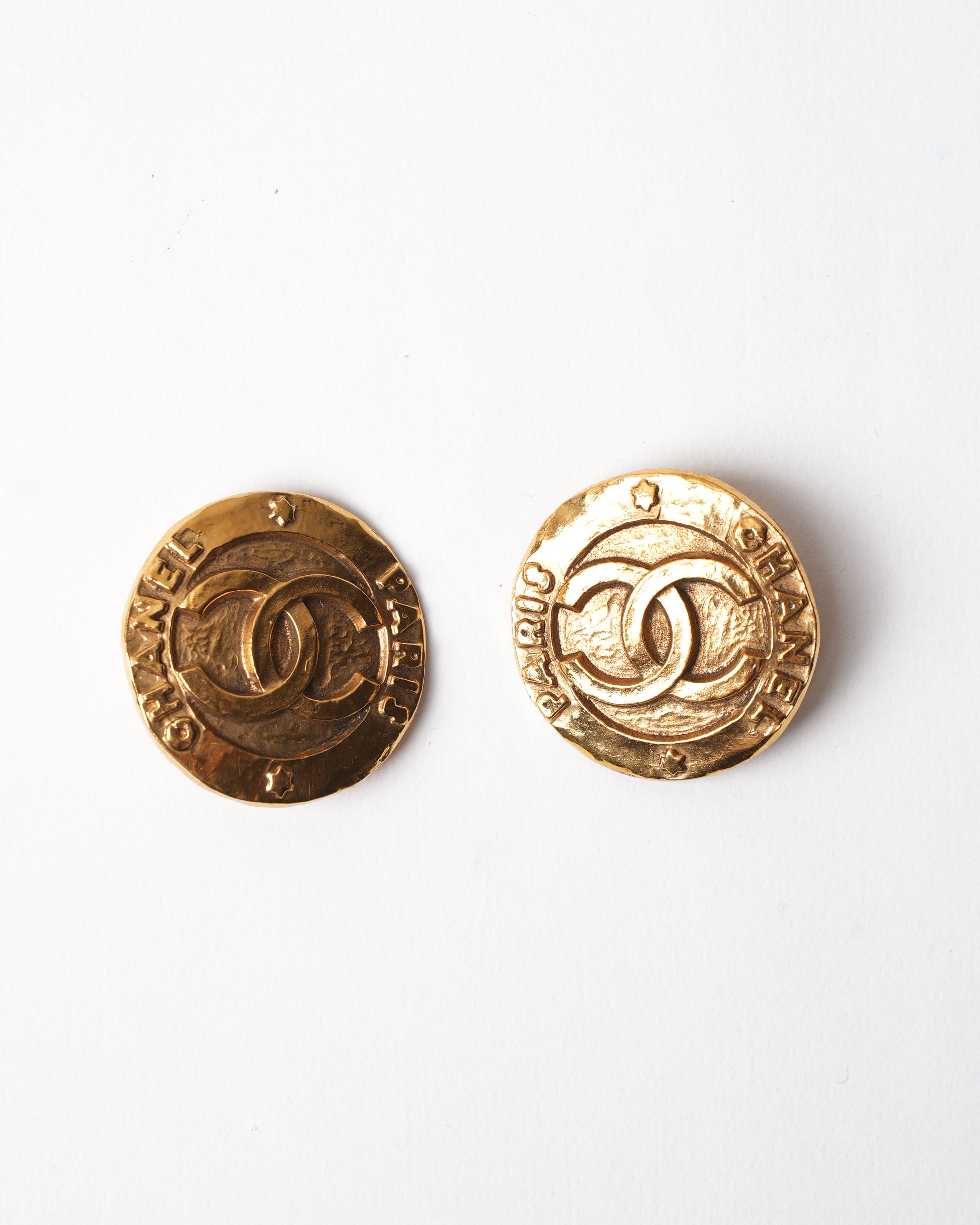 Vintage Chanel Gold Plated Earring