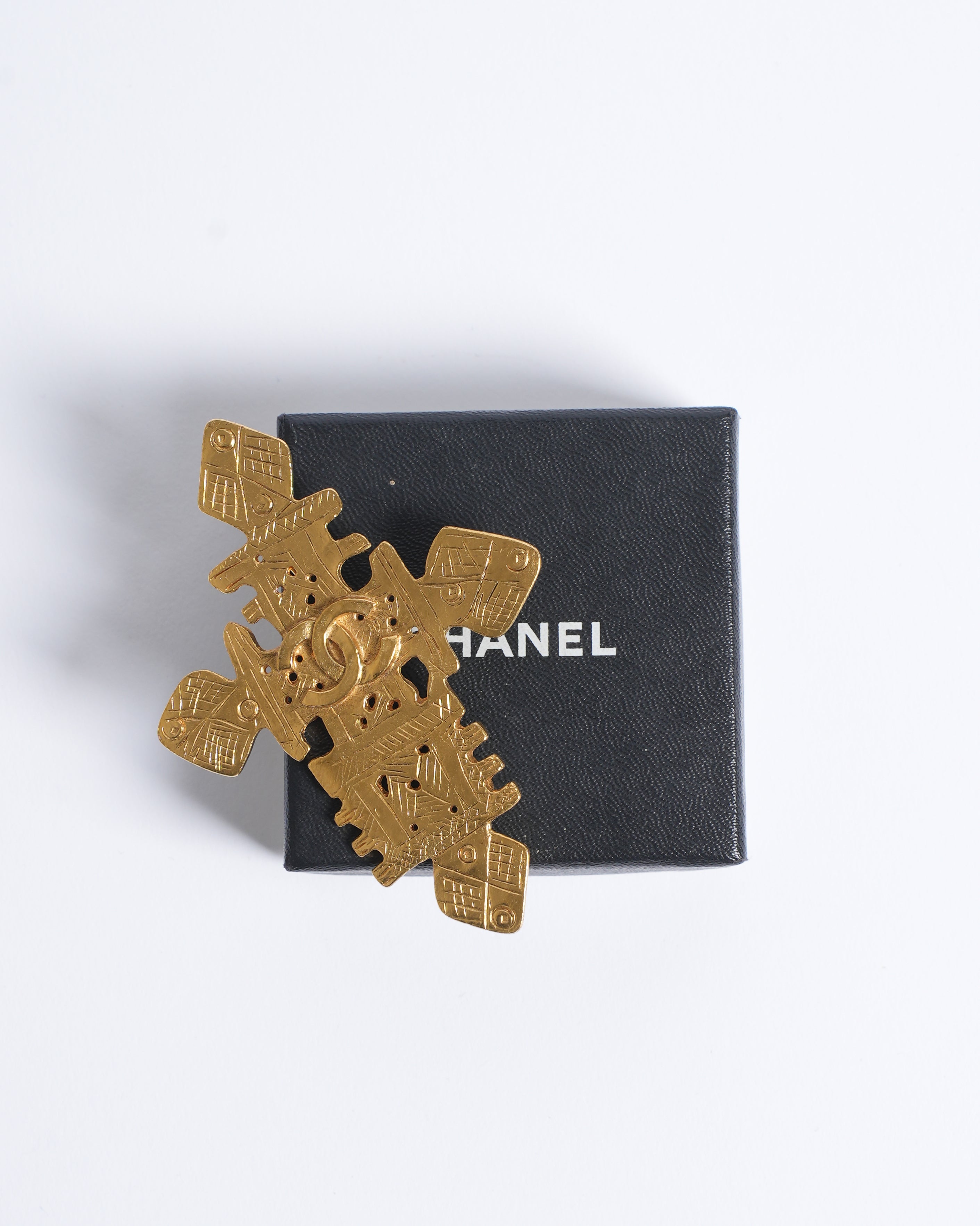 Vintage Chanel Gold Plated Brooch Made In France