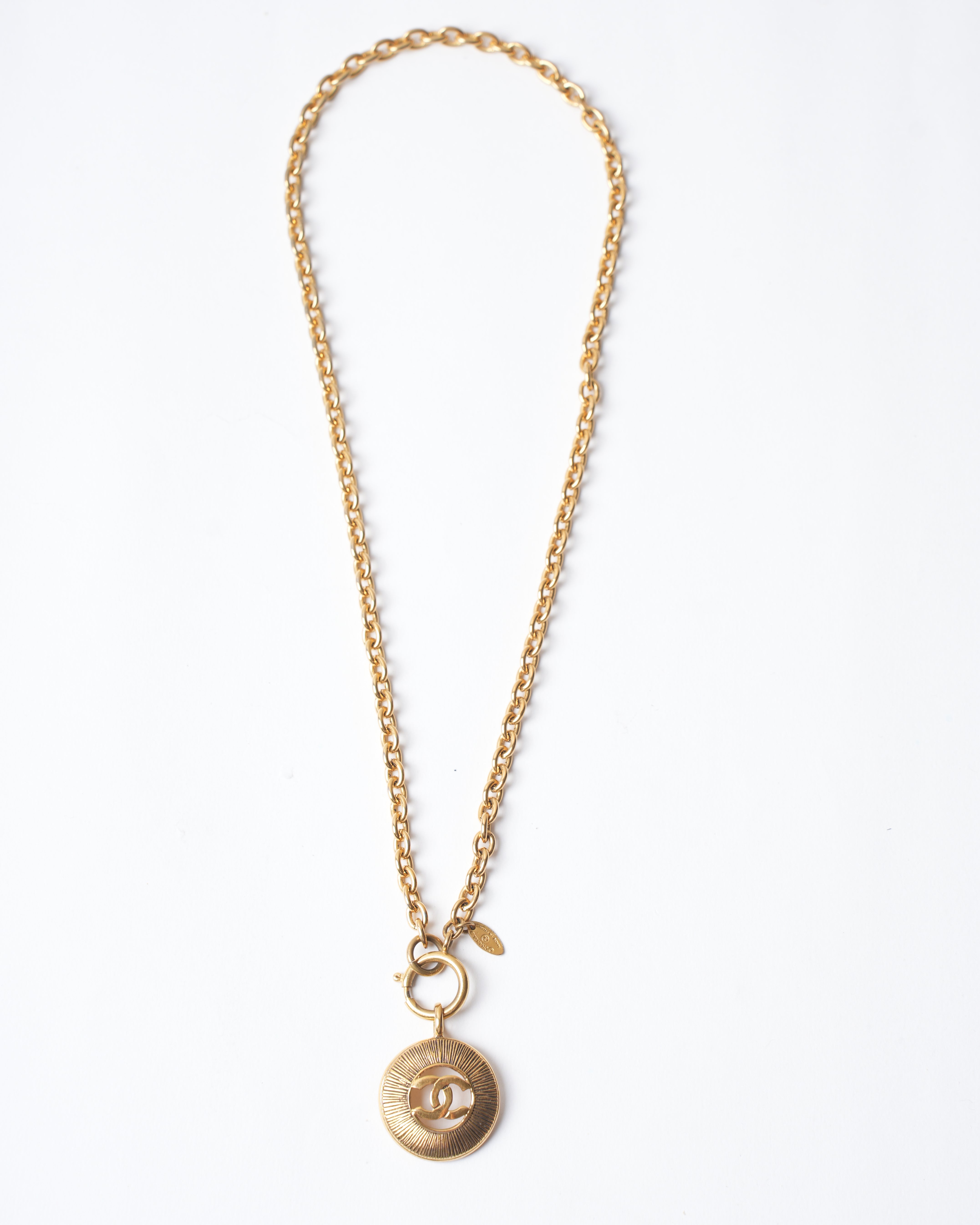 Vintage newest chanel necklace