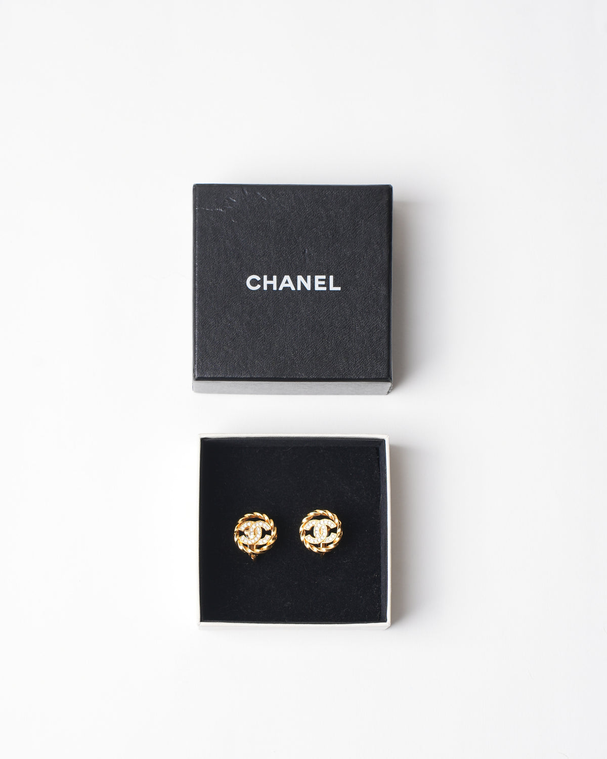 Vintage Chanel Gold Plated Earring