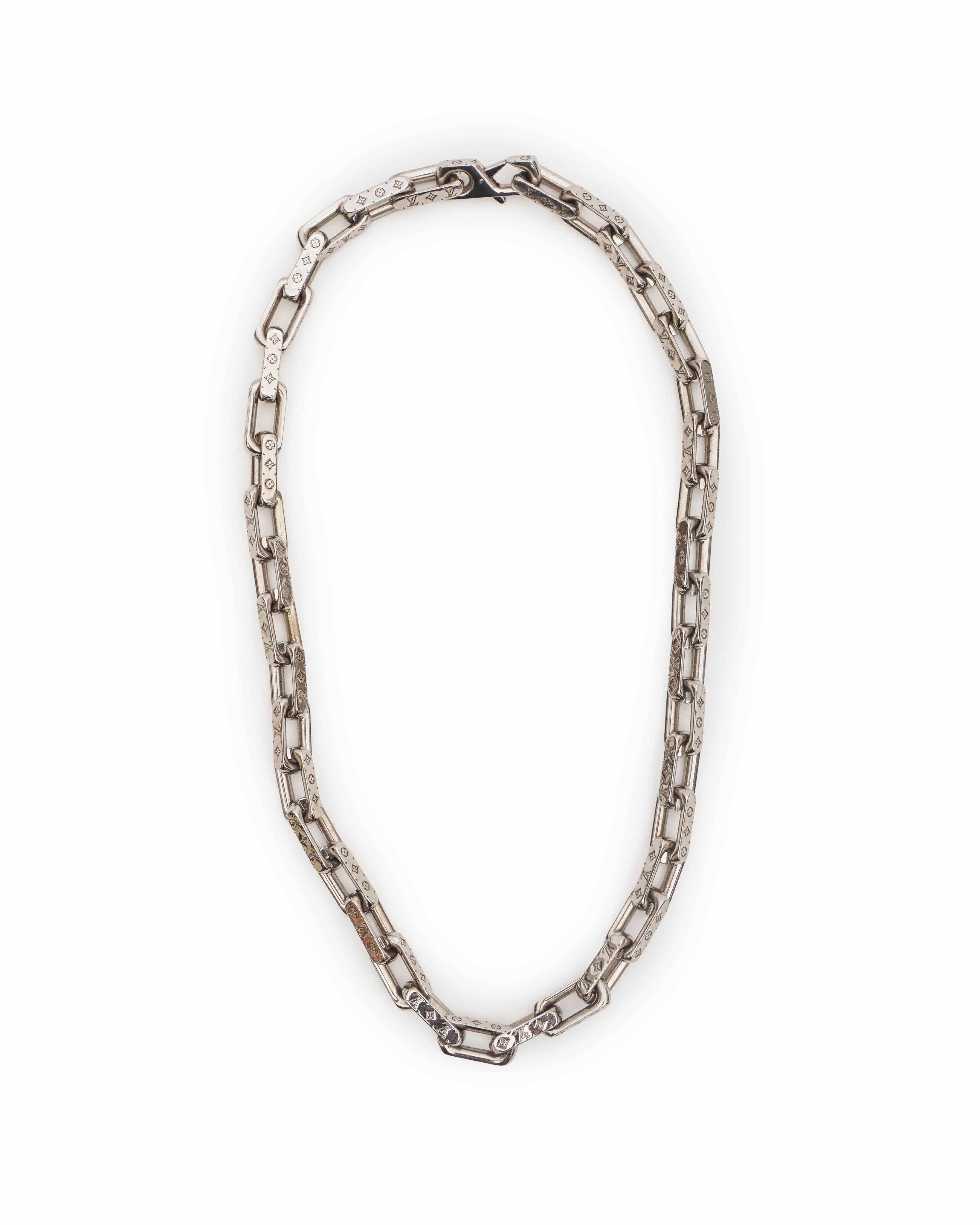 Louis Vuitton Monogram Chain Links Silver Necklace