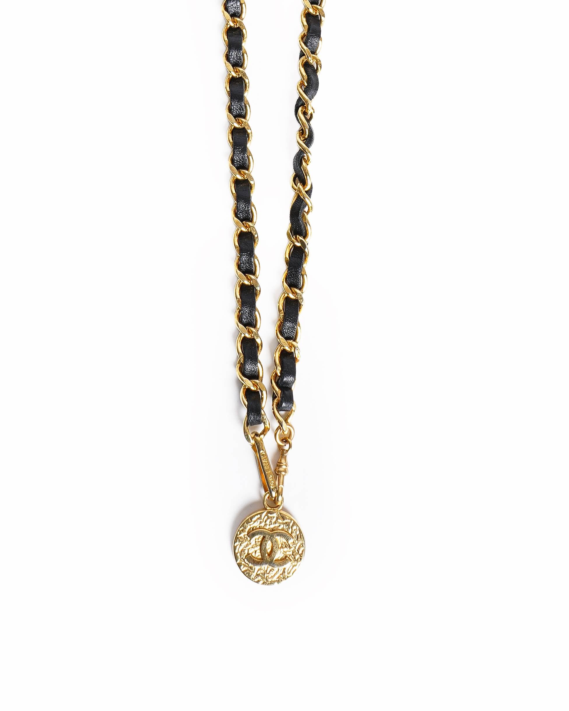 Chanel Gold Plated Black Leather CC Logos Coin Vintage Chain Belt