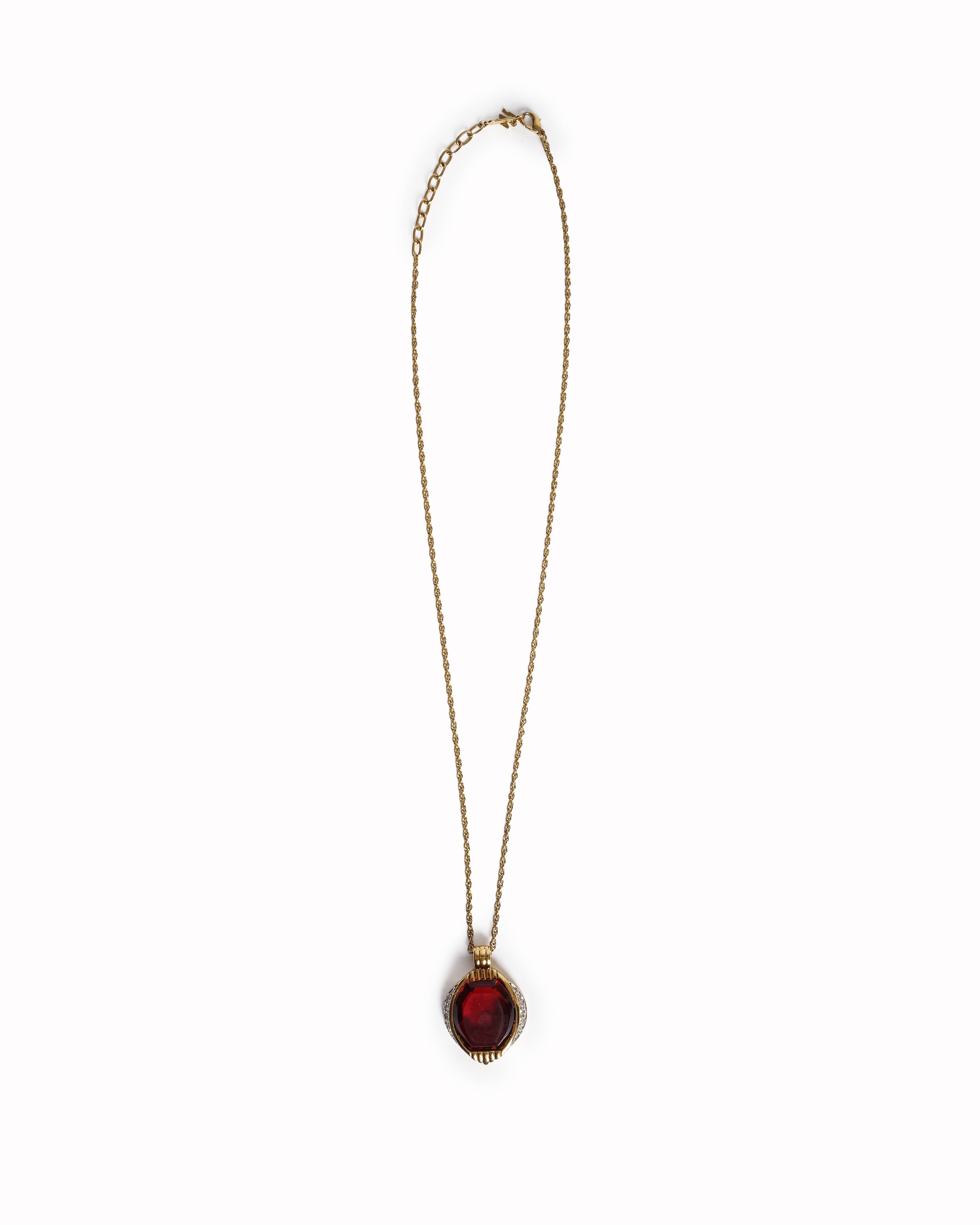 Vintage Nina Ricci Red Cabochon Crystal Pendant Necklace