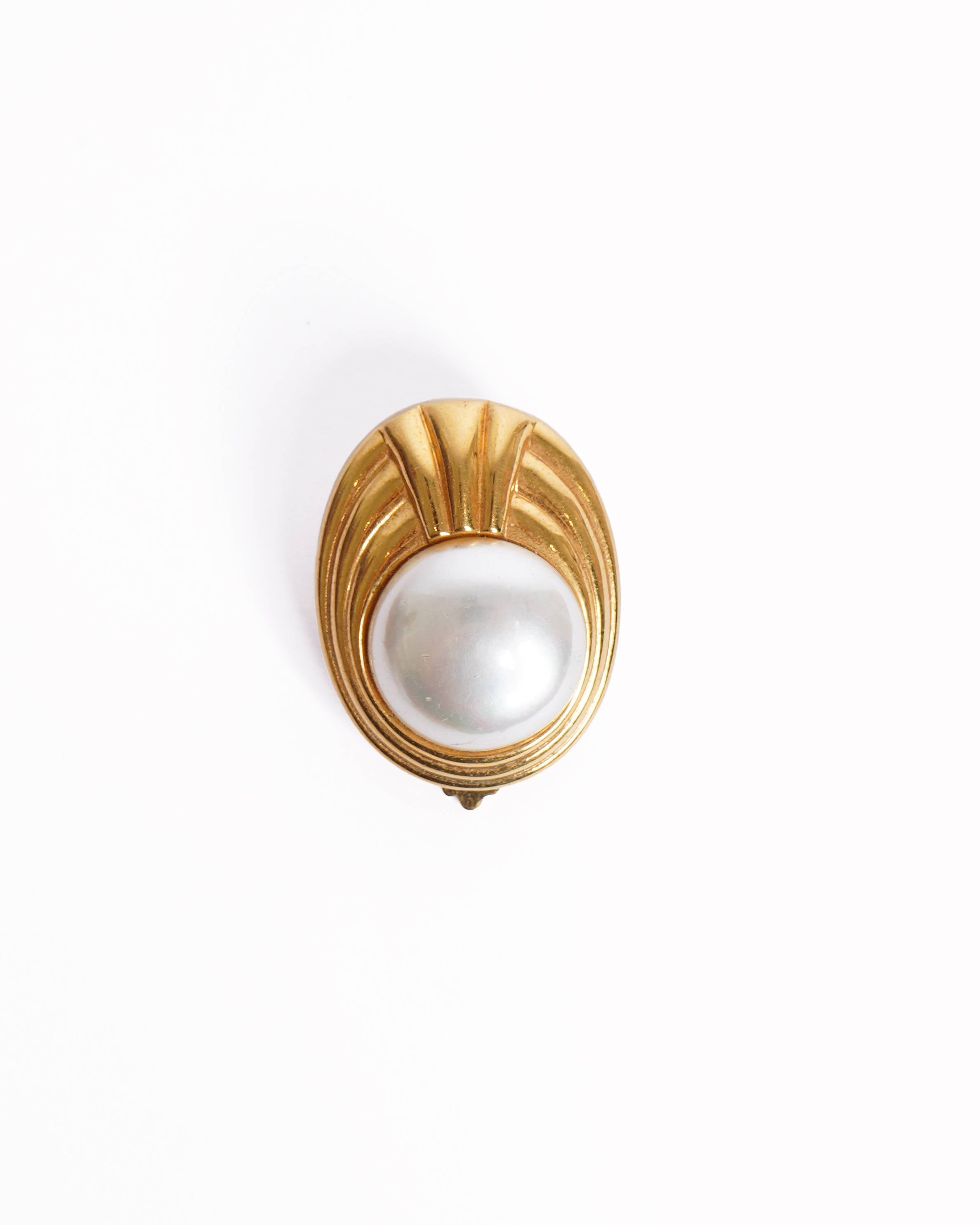 Vintage Lanvin Made In Germany Gold Pated Earrings With Pearl