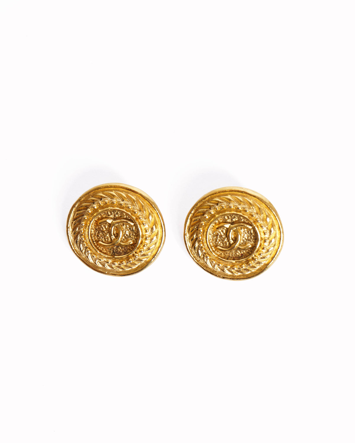 Vintage Chanel 1980s Gold-Plated Earrings made in france