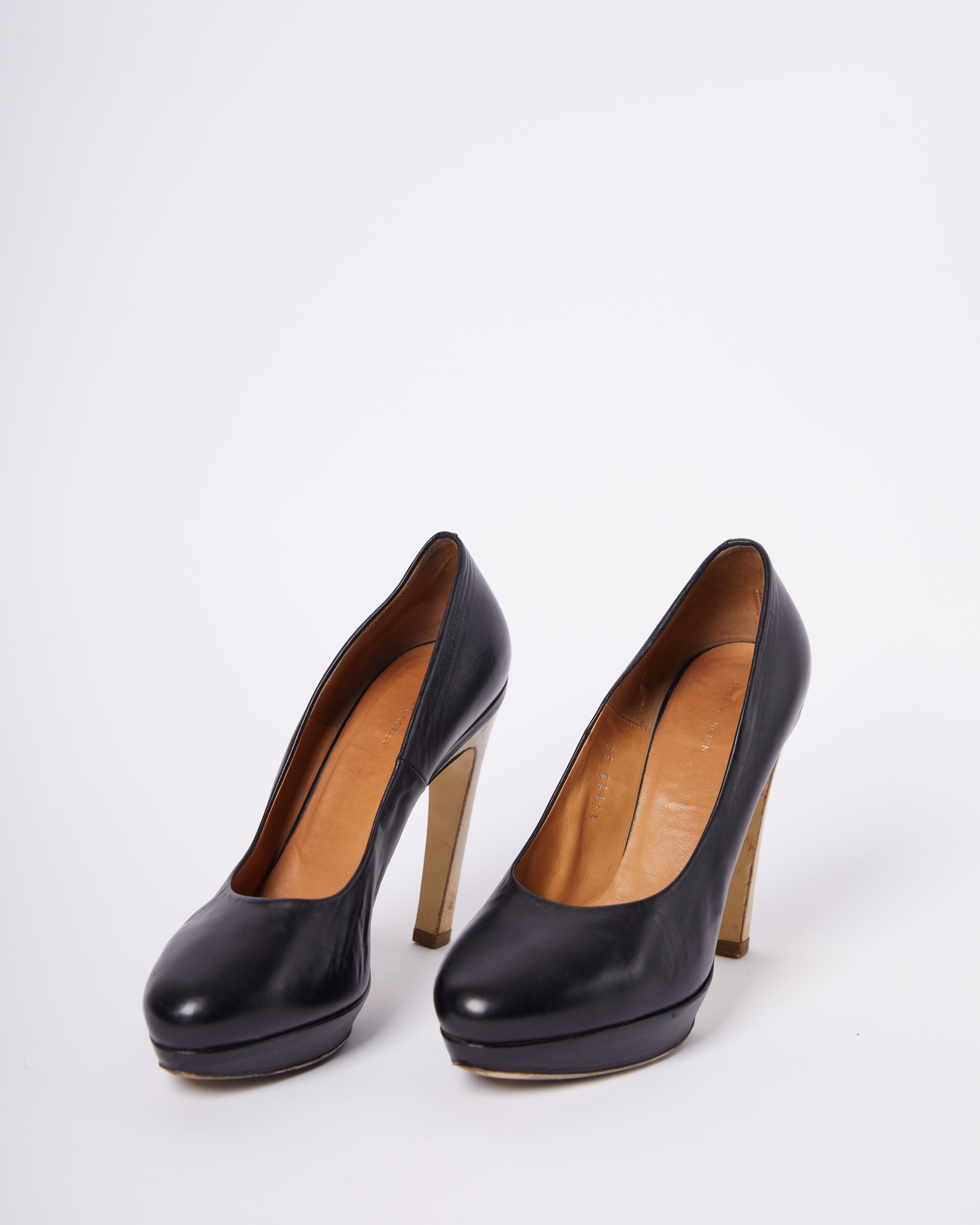 Dries Van Noten Black Pumps