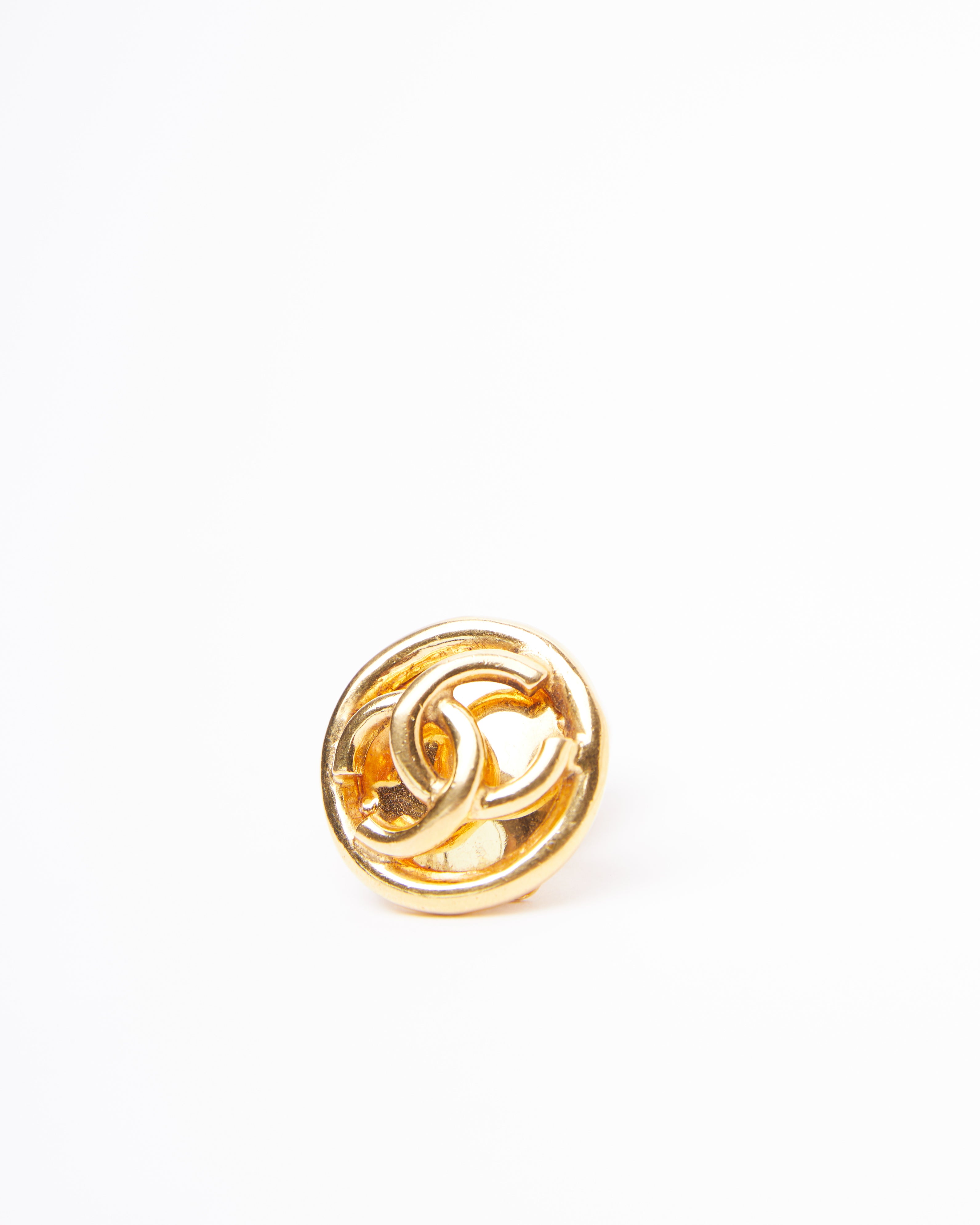 Vintage Chanel Gold Earring