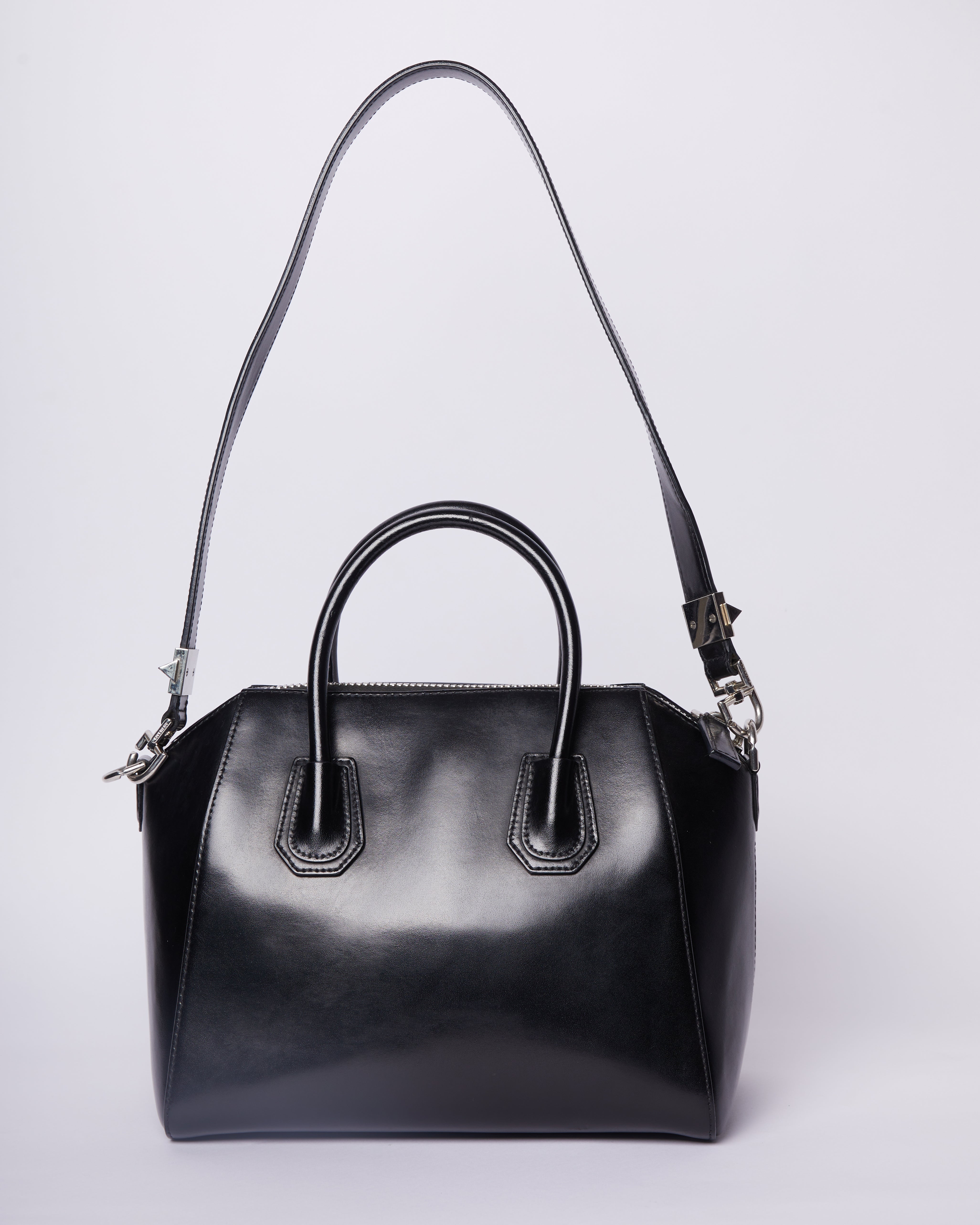 Givenchy Leather Antigona Satchel