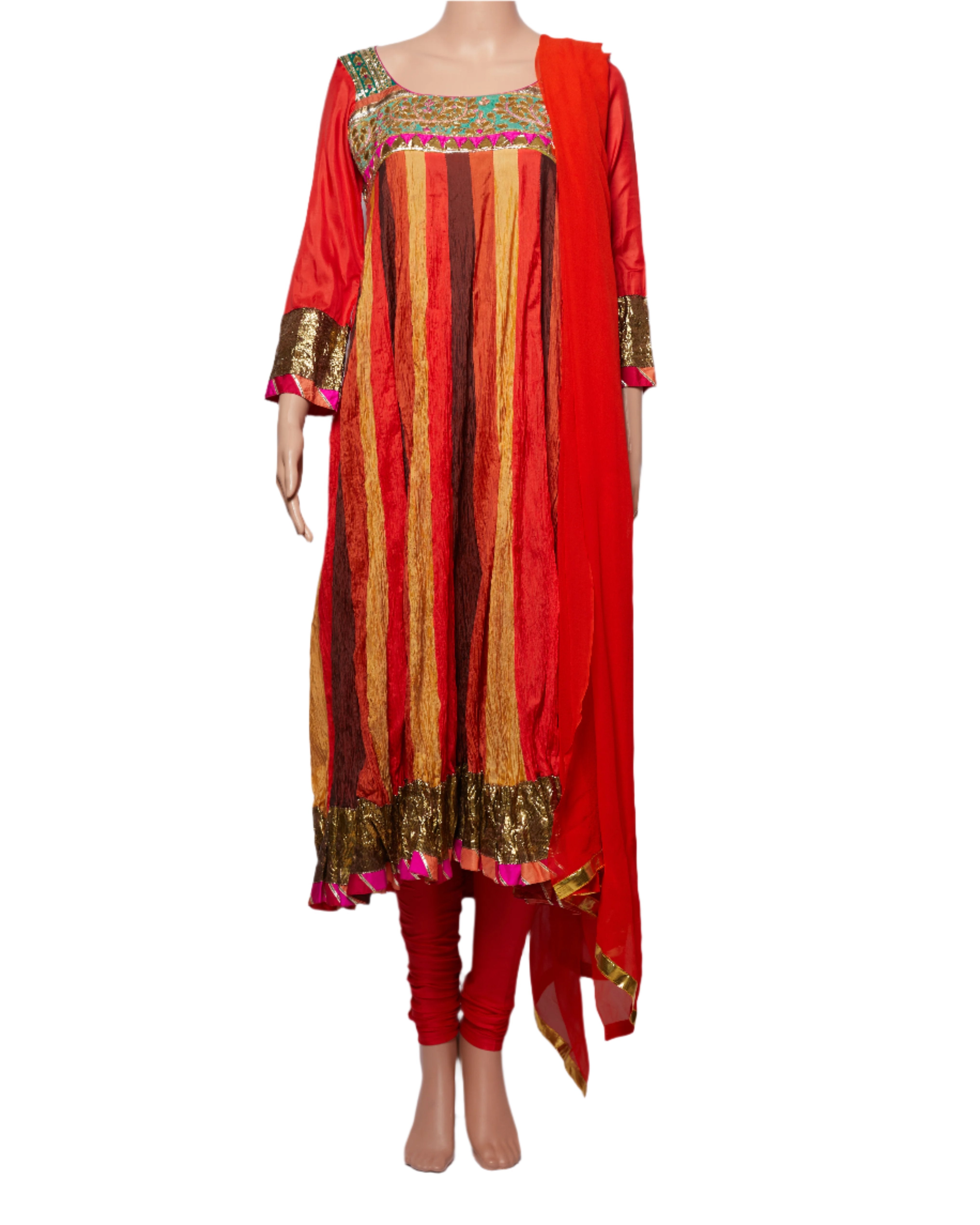 Saffron set of 4 includes 2 dupatta