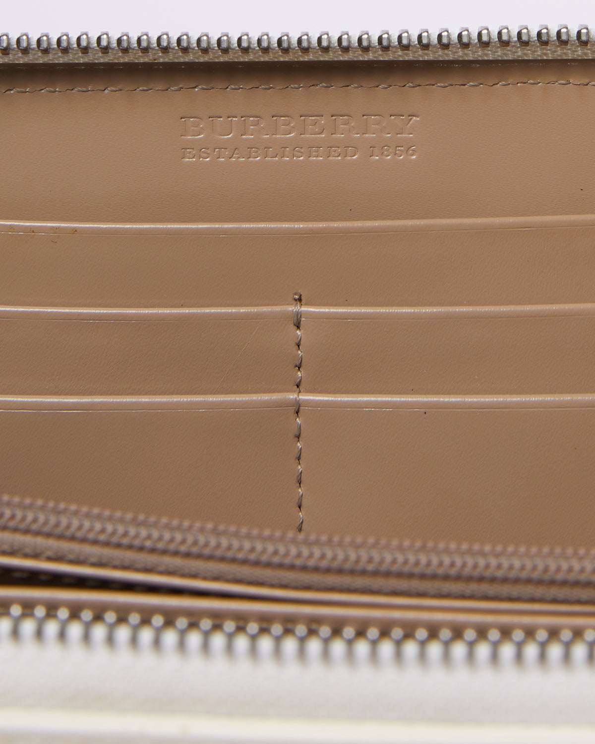 New Burberry Nova Checkered Wallet