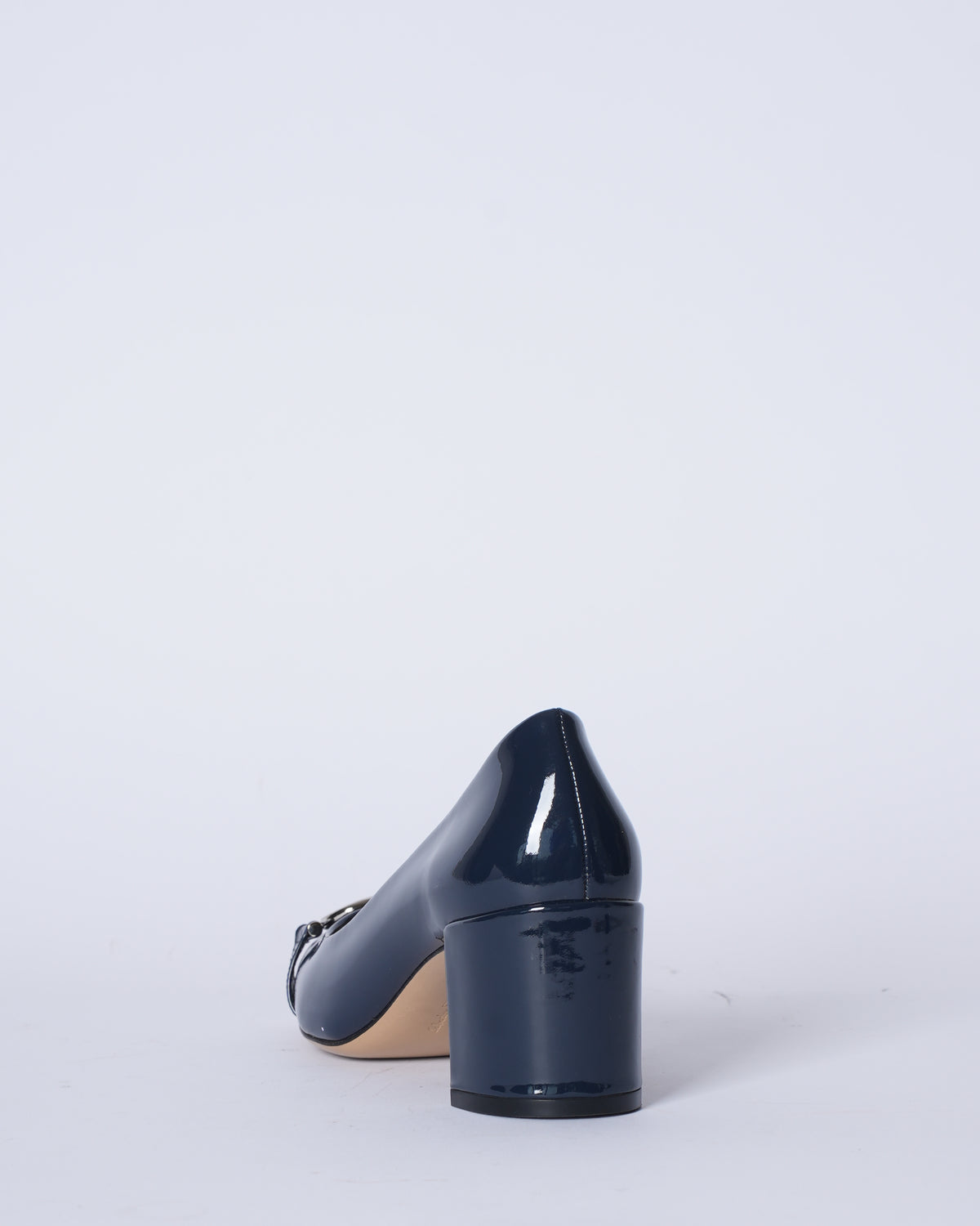 Salvatore Ferragamo Garda Gancio Ornament Pumps