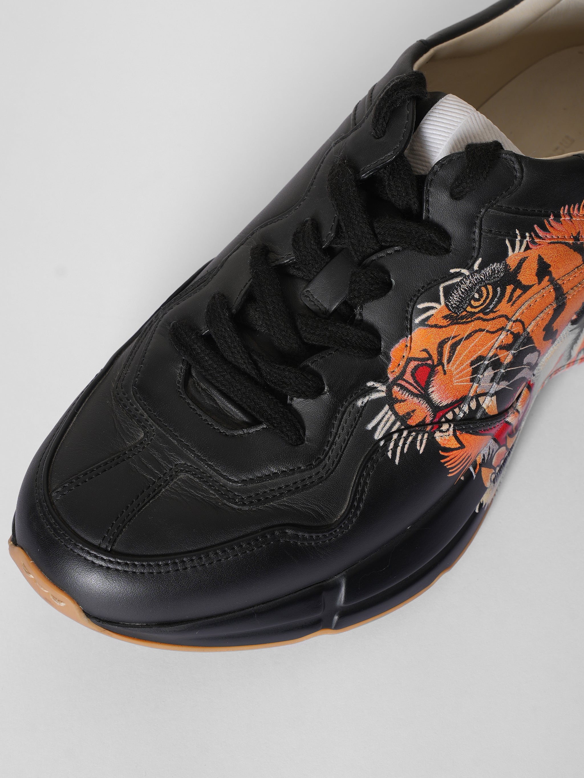 Gucci Black Leather Tiger Ryton Trainers