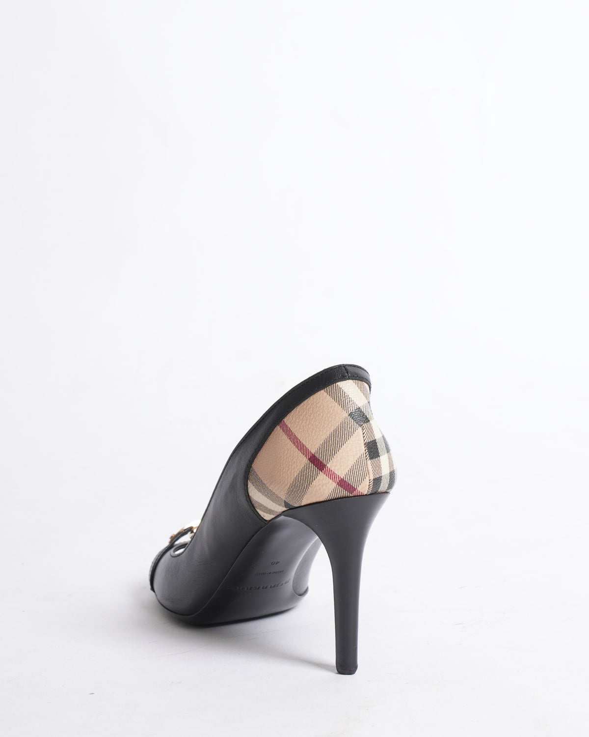 Burberry peep toe heels in black