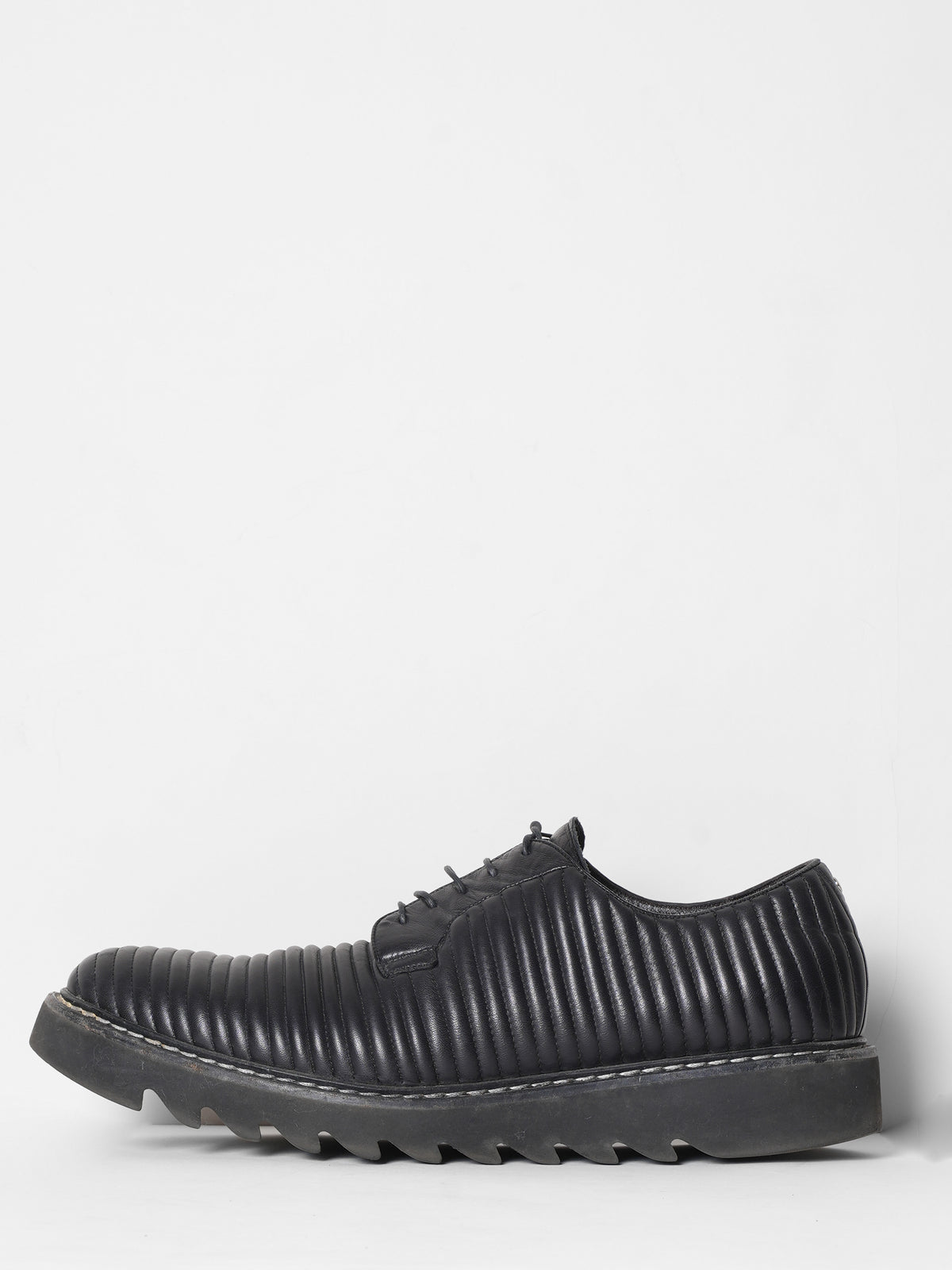 Cesare Paciotti Quilted Lace Up Shoes