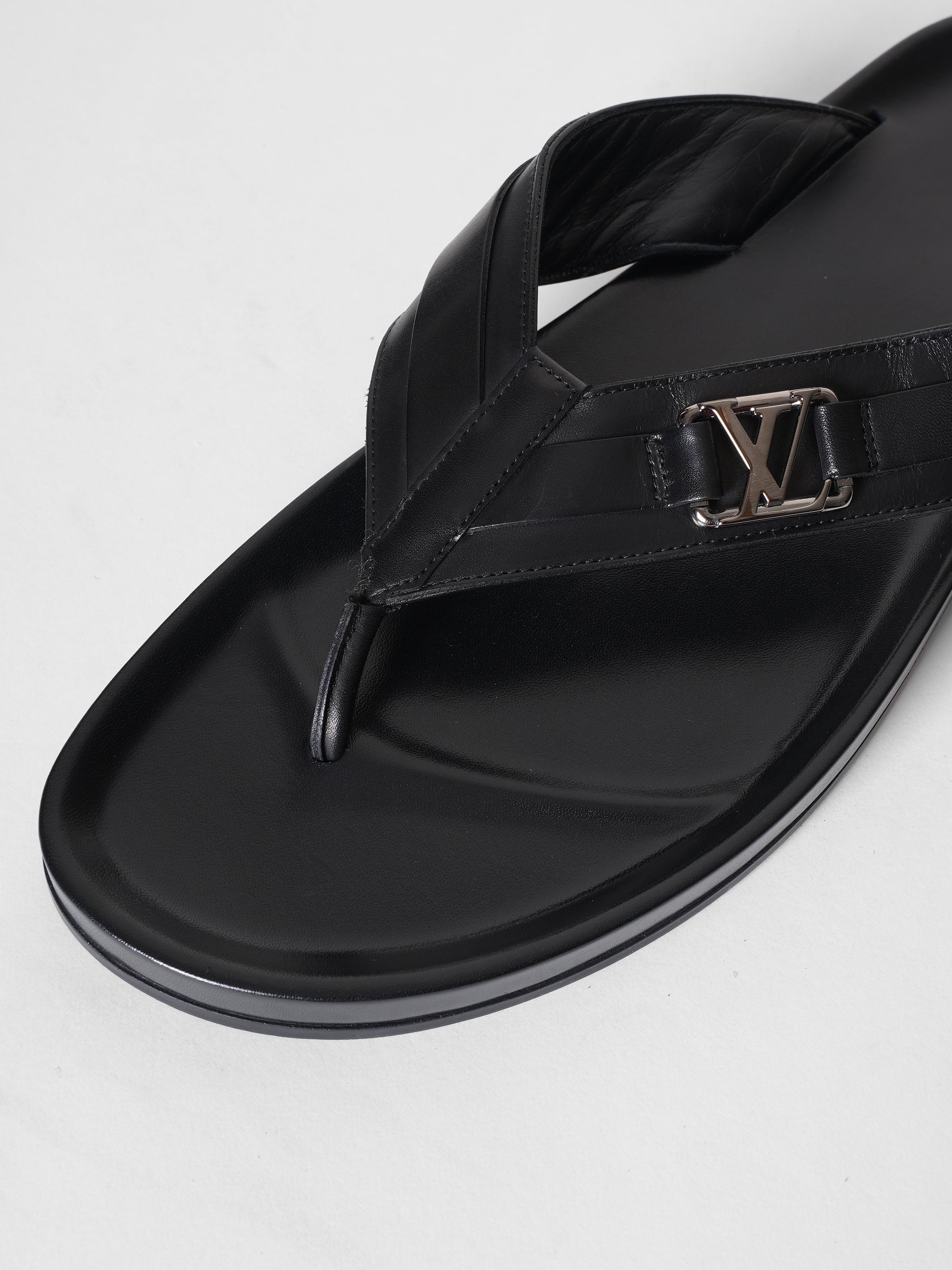 Louis vuitton flip flops mens price hot sale