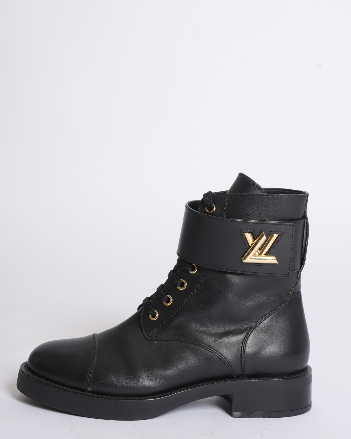 Louis Vuitton Flat Ranger Boots