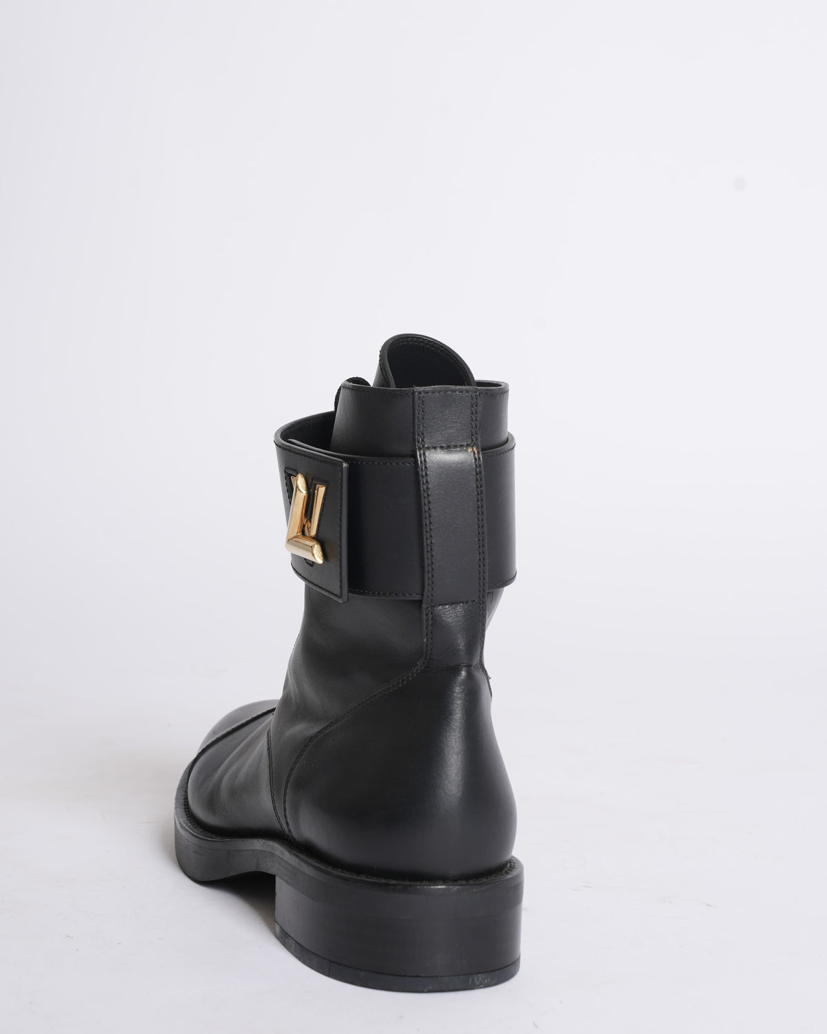 Louis Vuitton Flat Ranger Boots