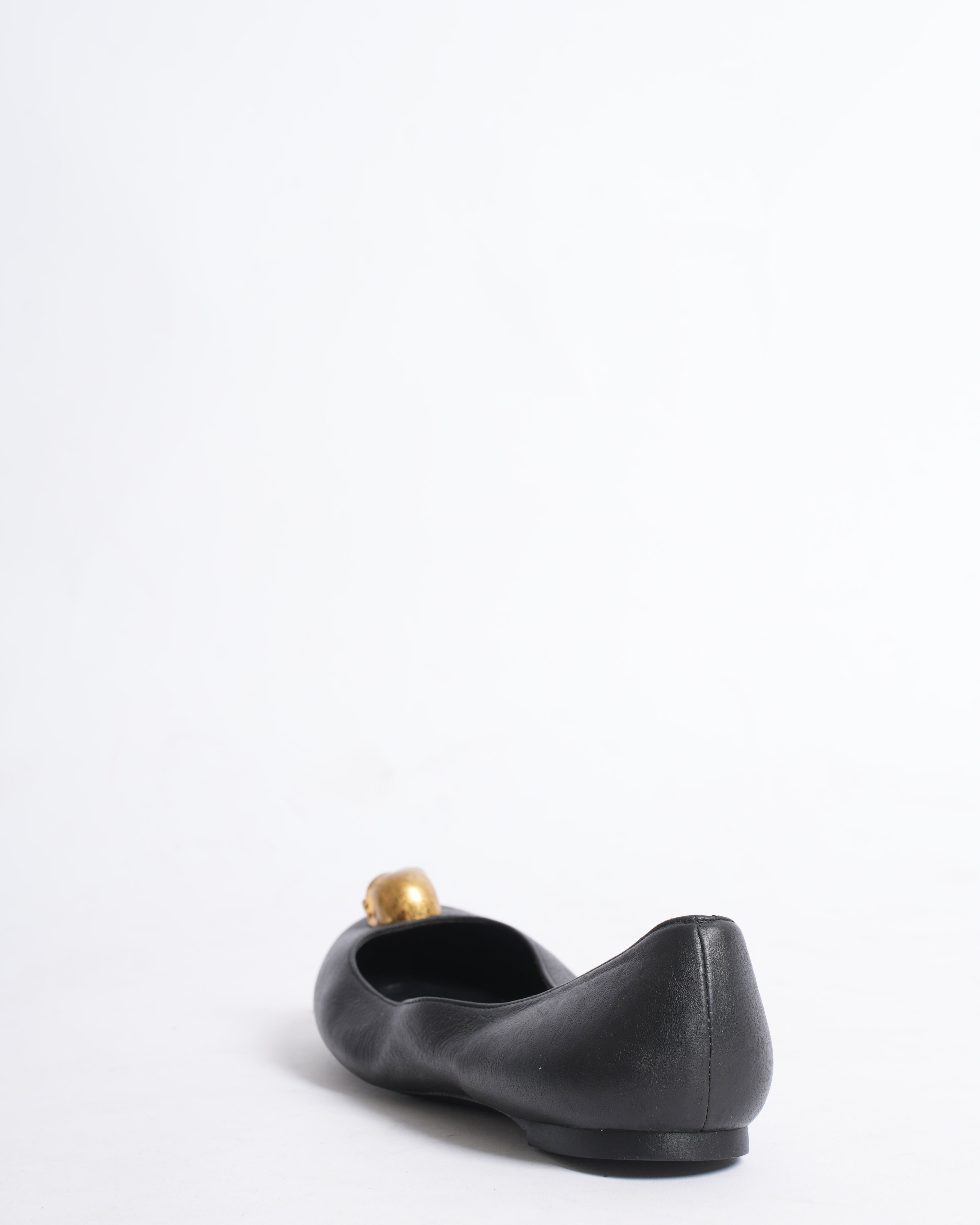 Alexander McQueen Flats in black