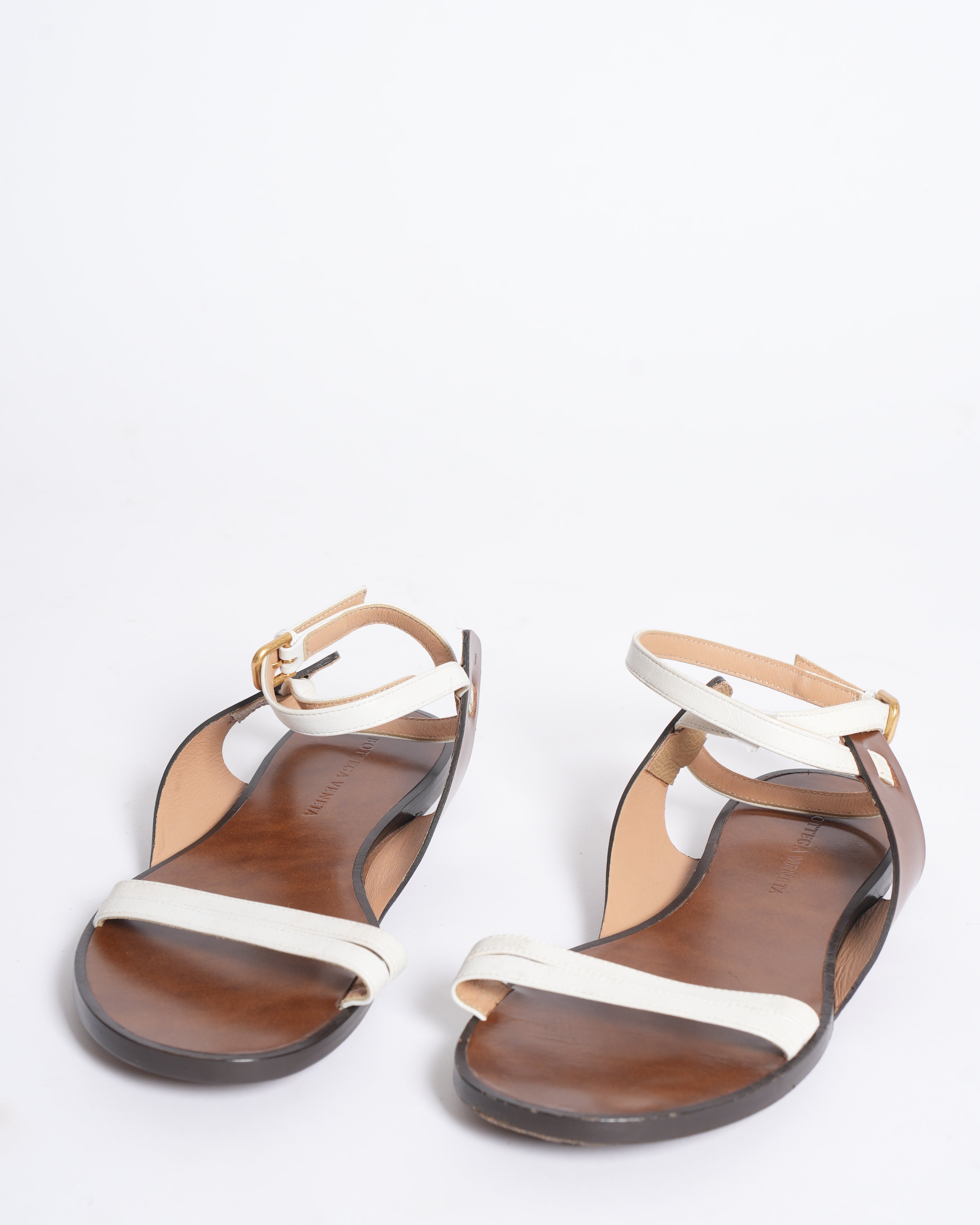 New bottega brown flats with White Strap