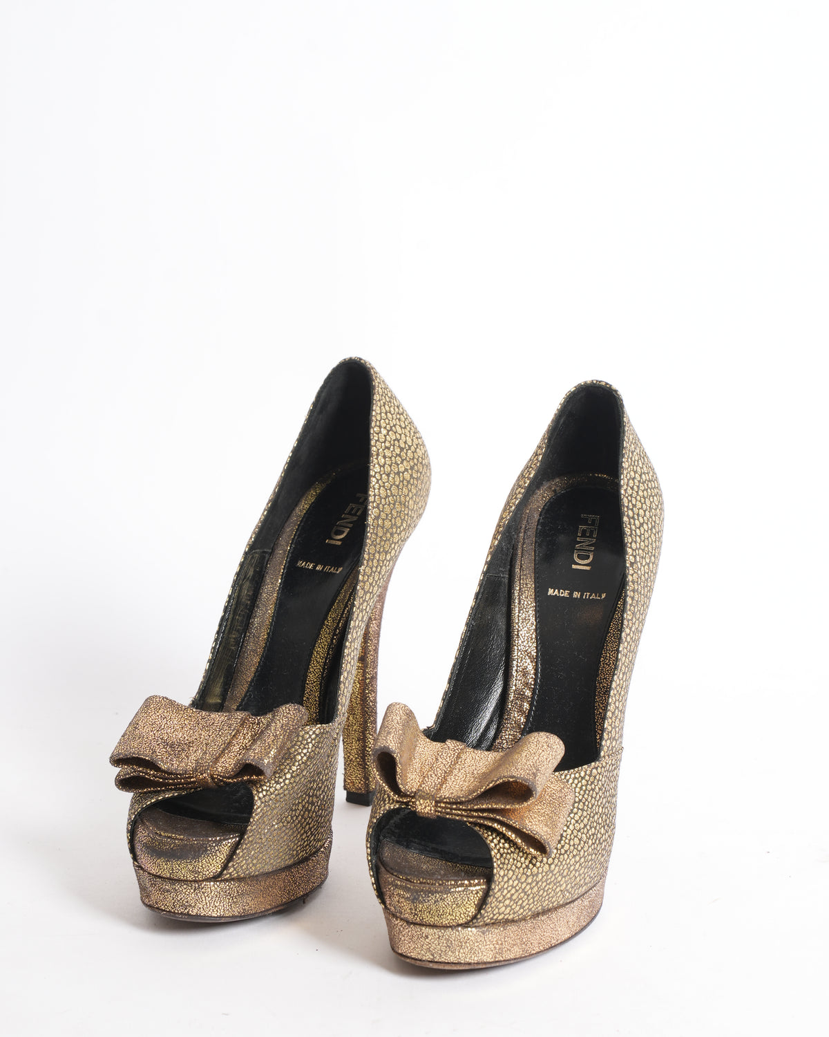 Fendi metallic golden platform pumps