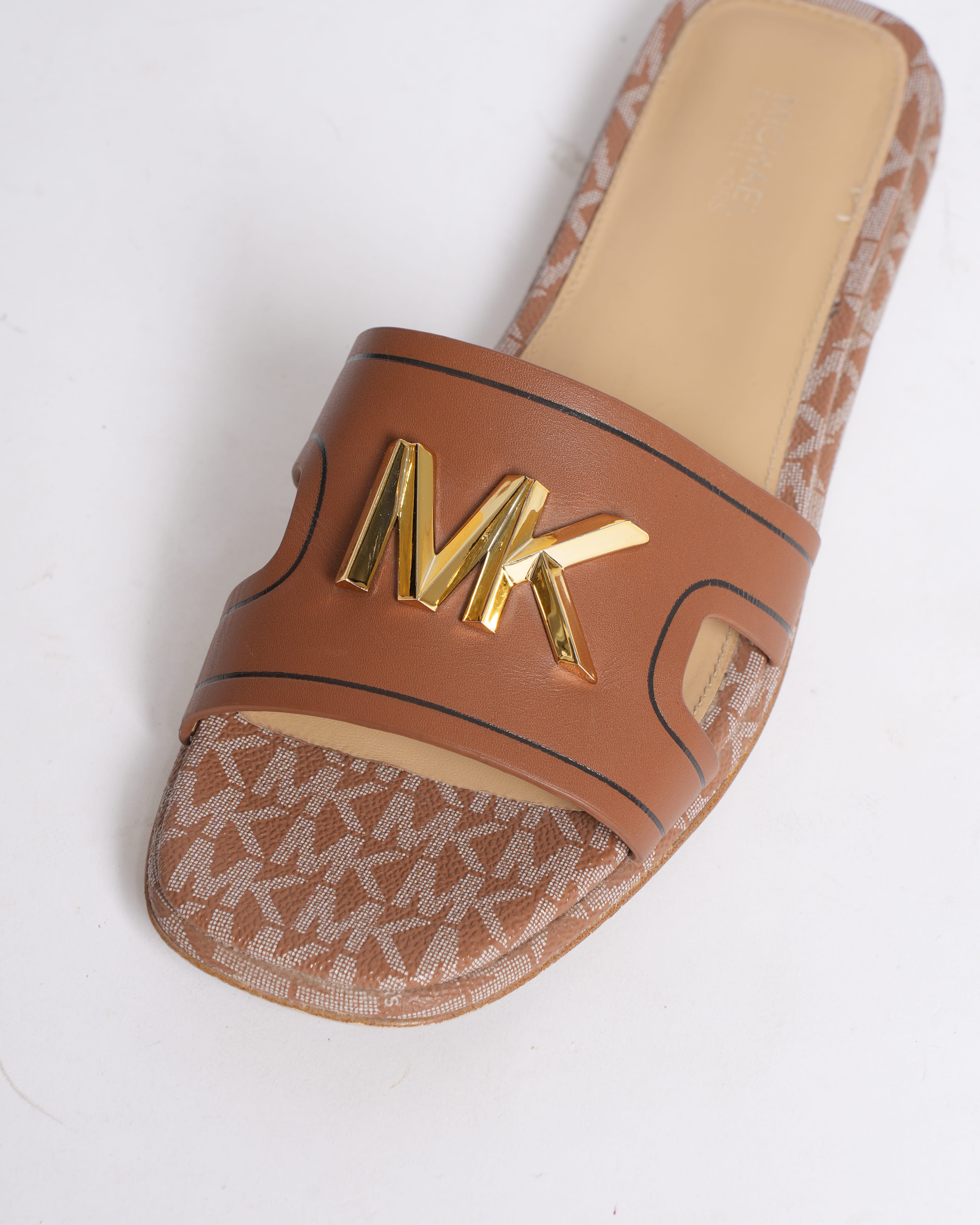 Michael Kors Monogram Print Ballet Flats in Brown